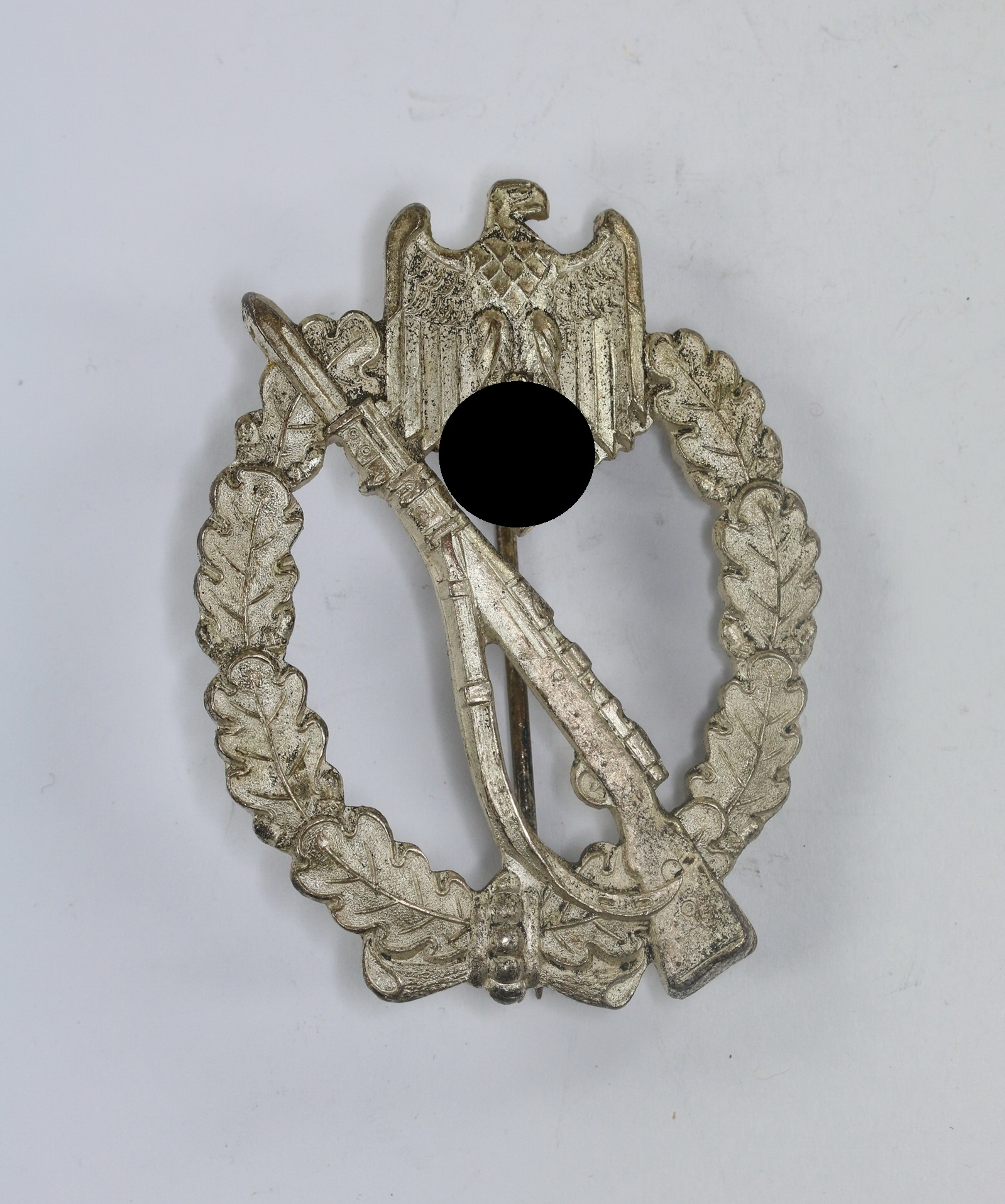 infanterie_sturmabzeichen_in_silber_c Infanterie Sturmabzeichen in Silber, C.E. Juncker, Berlin, Variante Nadelhaken (!) – Bild 1