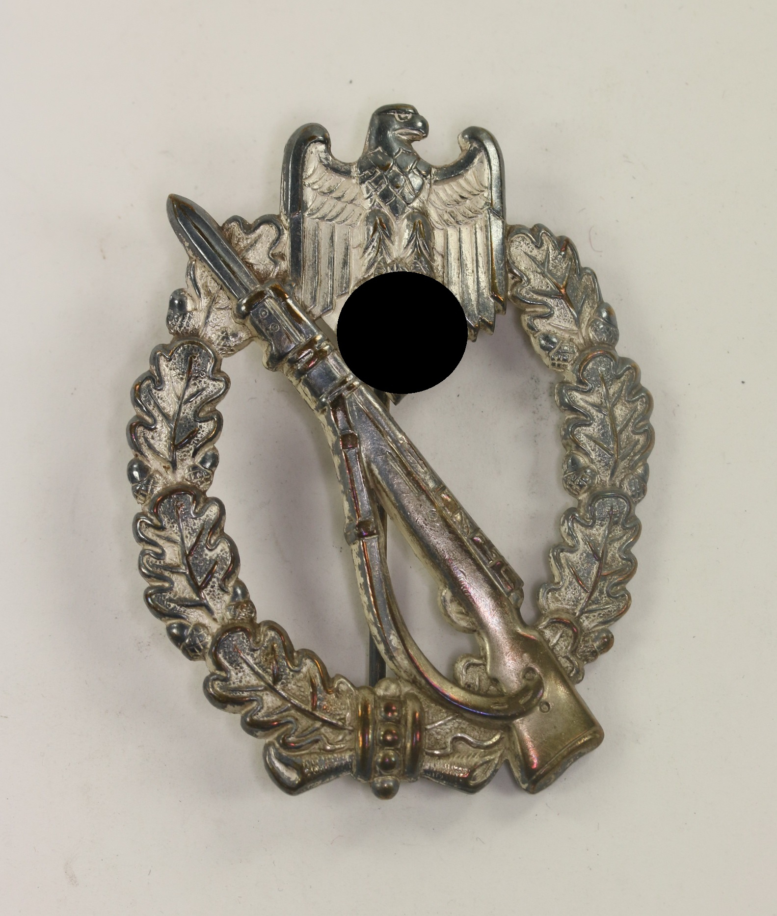 Silver Infantry Assault Badge. Type Otto Schickle, Pforzheim (Buntmetall) – Bild 1