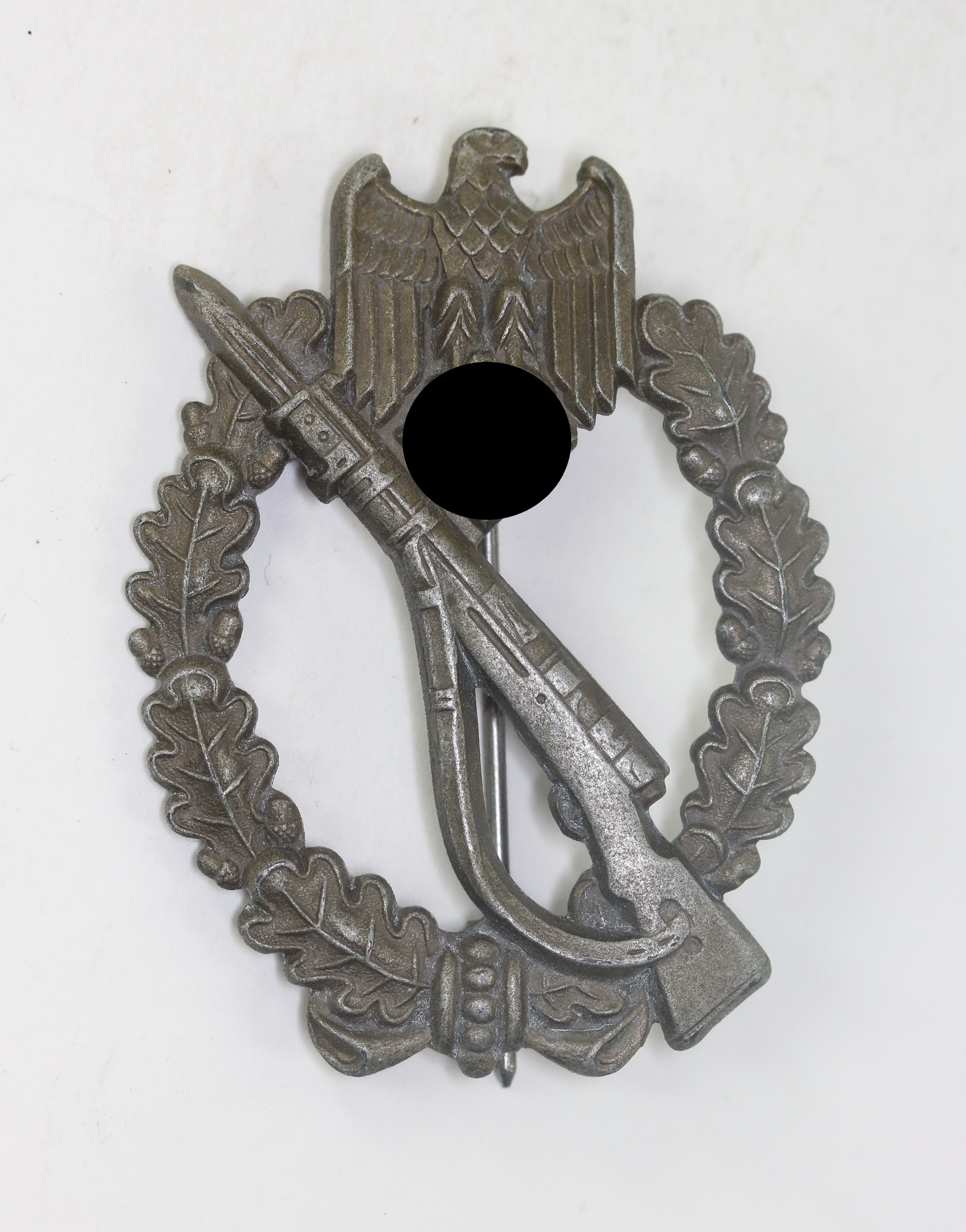 infanteriesturmabzeichen_in_silber_friedrich_linden_l_denscheid_fll_1__1 Silver Infantry Assault Badge. Type Friedrich Linden, Lüdenscheid (FLL) – Bild 1