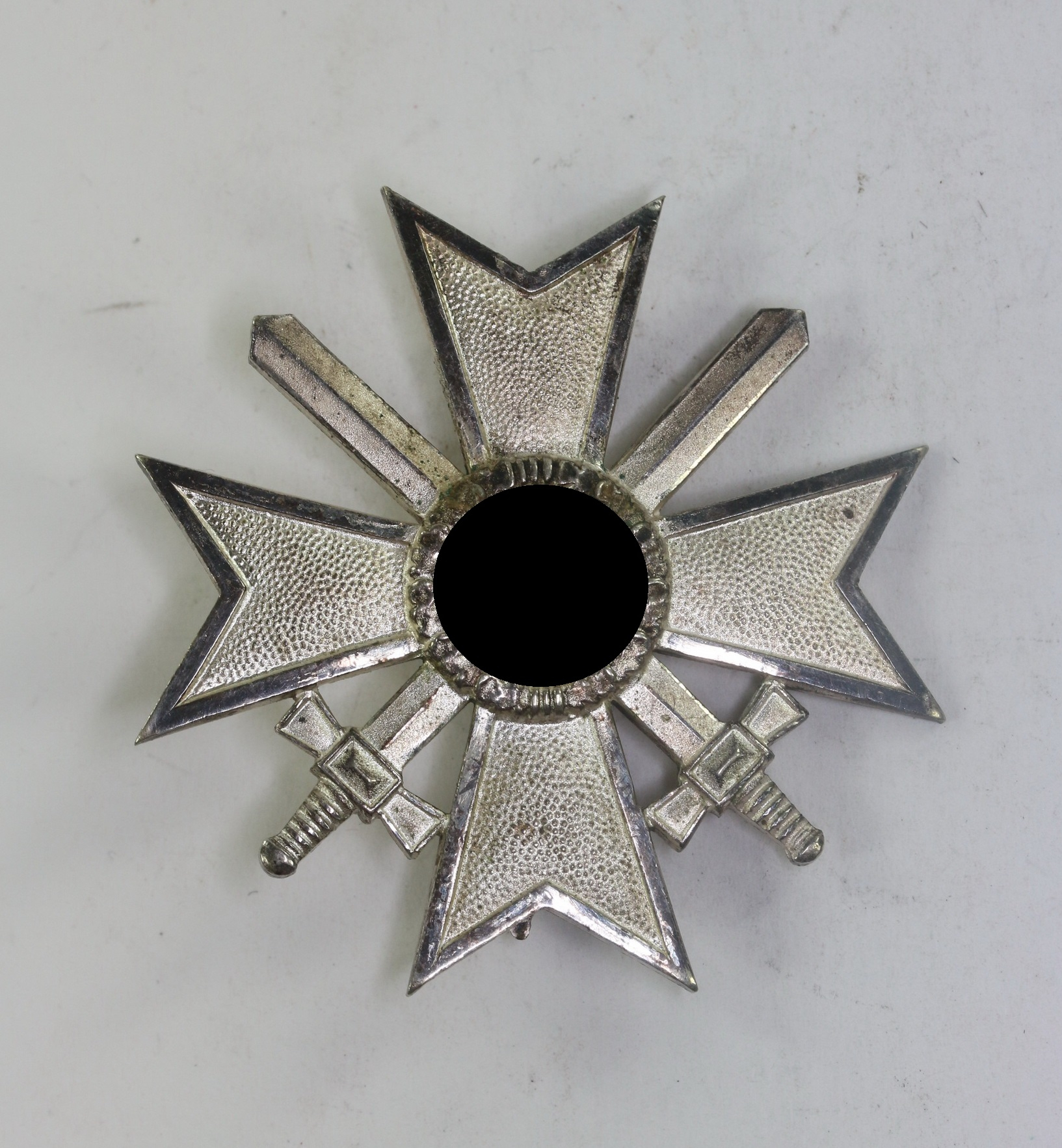 kriegsverdienstkreuz_1 War Merit Cross 1st Class with Swords. Maker 43 (Julius Bauer Söhne, Zella-Mehlis) – Bild 1