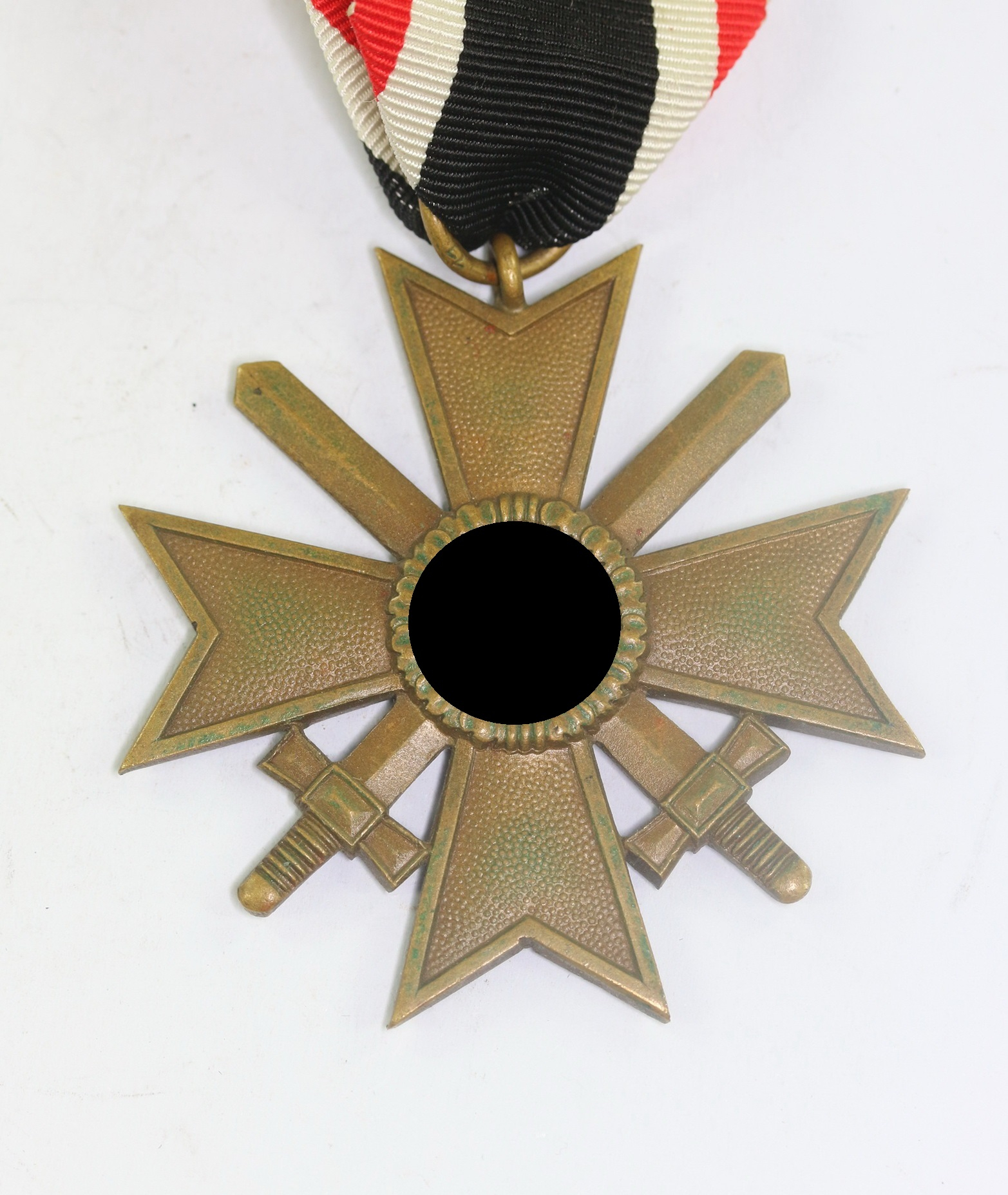 kriegsverdienstkreuz_2 War Merit Cross 2nd Class with Swords. Maker 11 (Grossmann & Co., Wien) – Bild 1