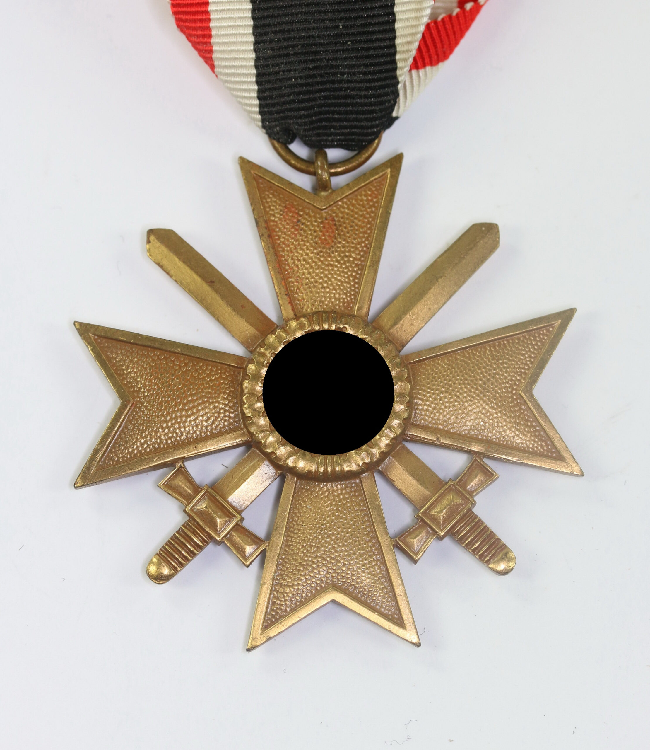 Kriegsverdienstkreuz 2. Klasse mit Schwertern, ohne Hersteller (Buntmetall) – Bild 1