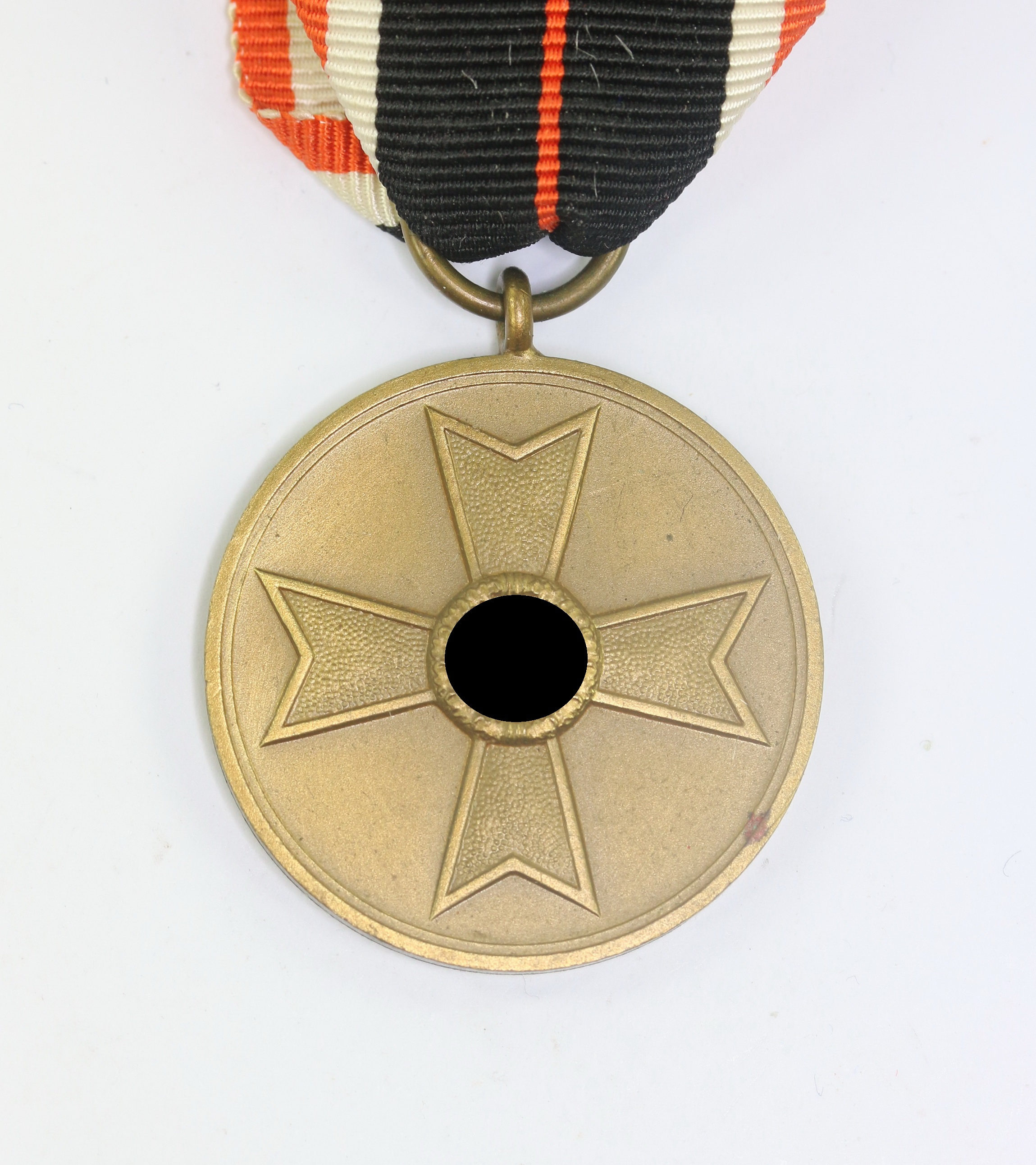 kriegsverdienstmedaille_f_r_kriegsverdienst_1939_oranges_band_1__2_1 Kriegsverdienstmedaille, "Für Kriegsverdienst 1939", oranges Band – Bild 1