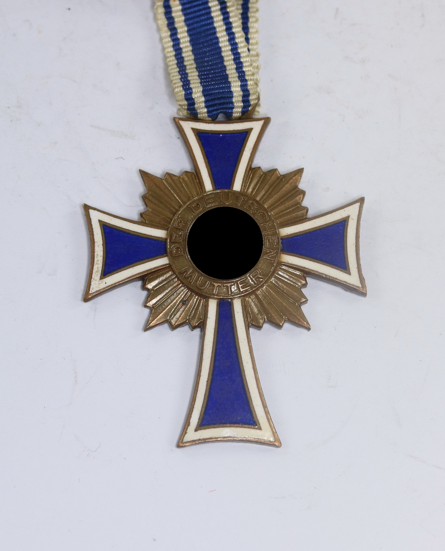 Bronze Mother Cross. – Bild 1