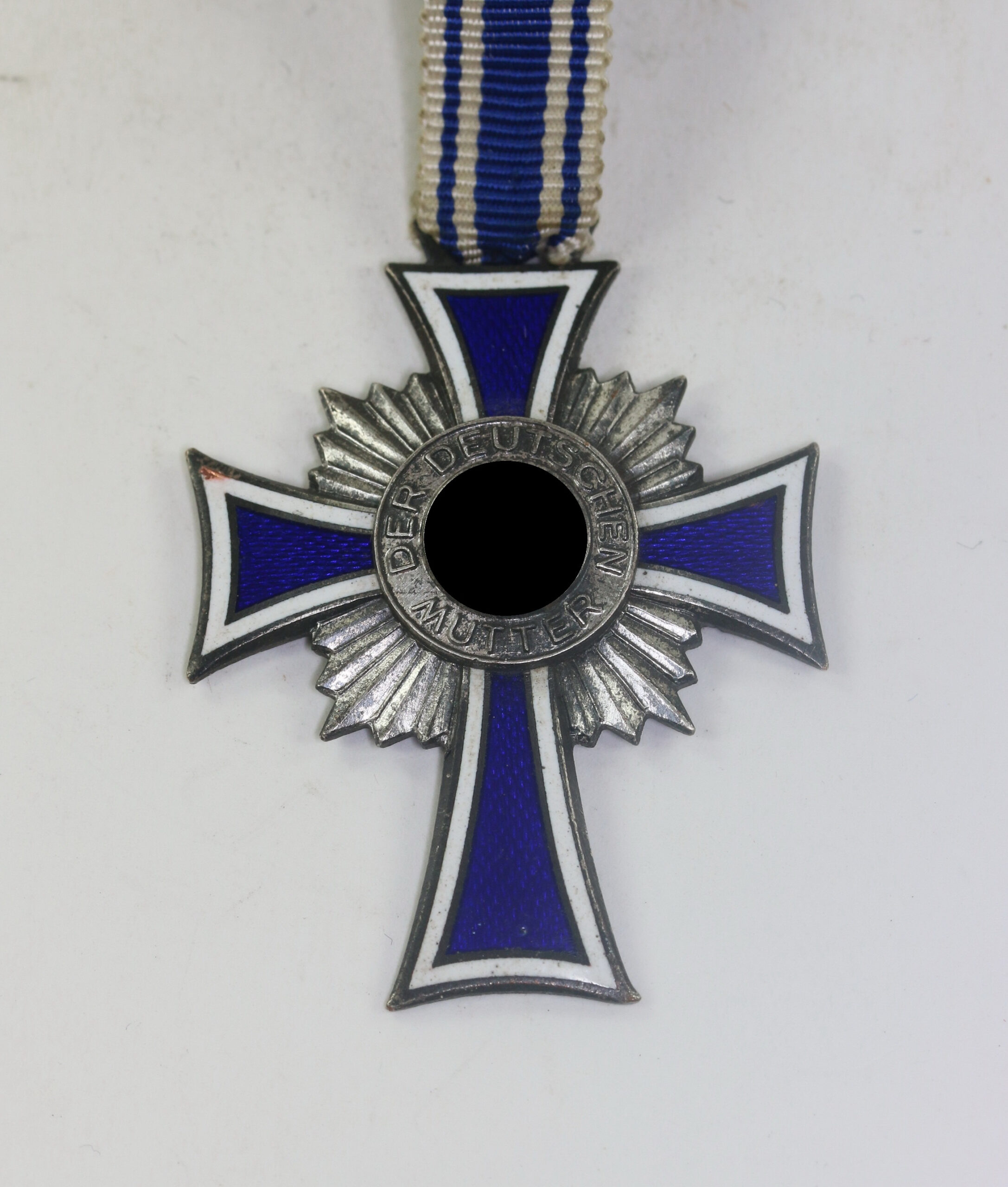 mutterkreuz_in_silber_ehrenkreuz_der_deutschen_mutter_1__15 Mutterkreuz in Silber, Ehrenkreuz der Deutschen Mutter – Bild 1