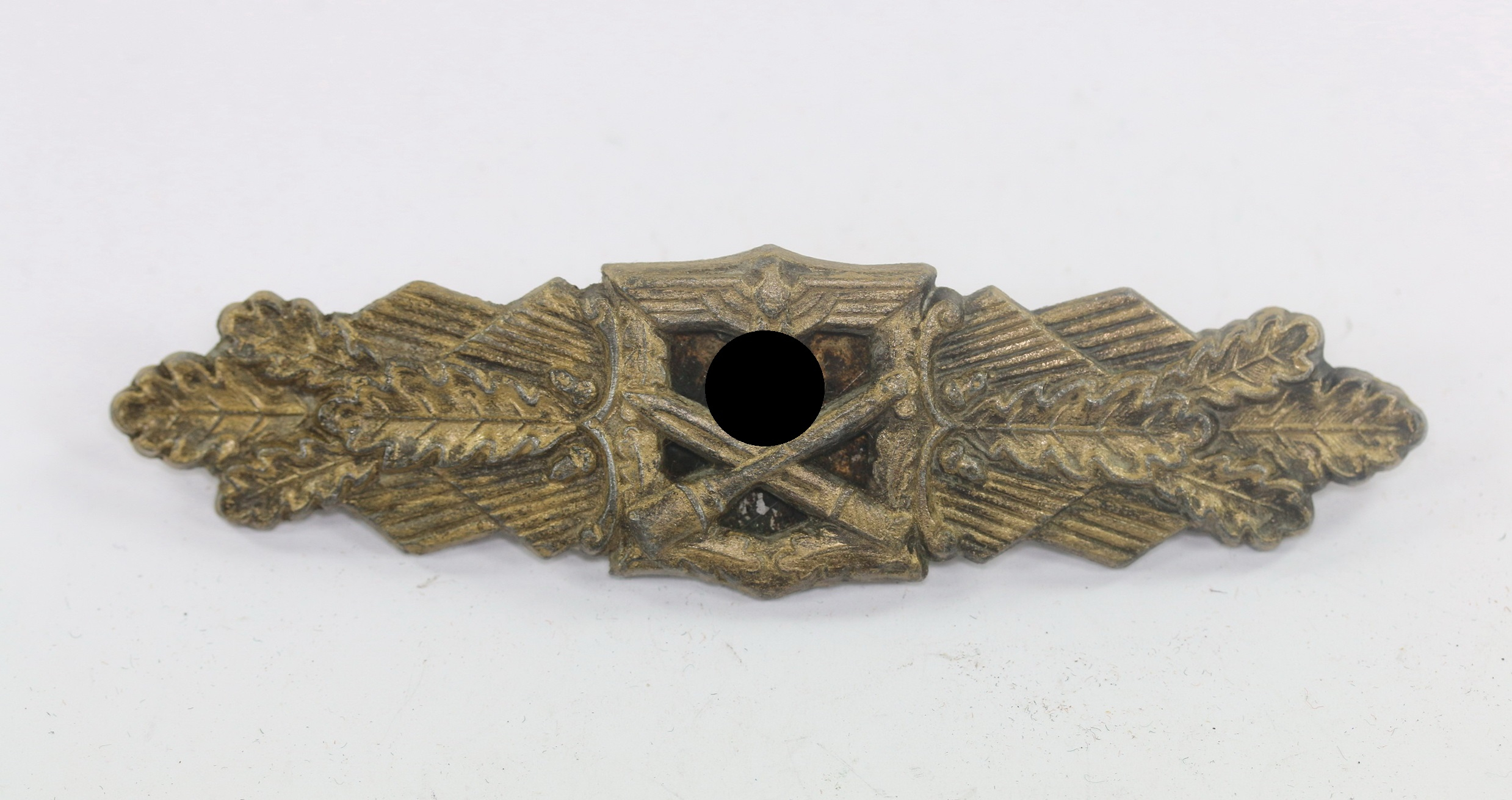 Bronze Close Combat Clasp. Maker FLL (1. Pattern) Friedrich Linden, Lüdenscheid – Bild 1