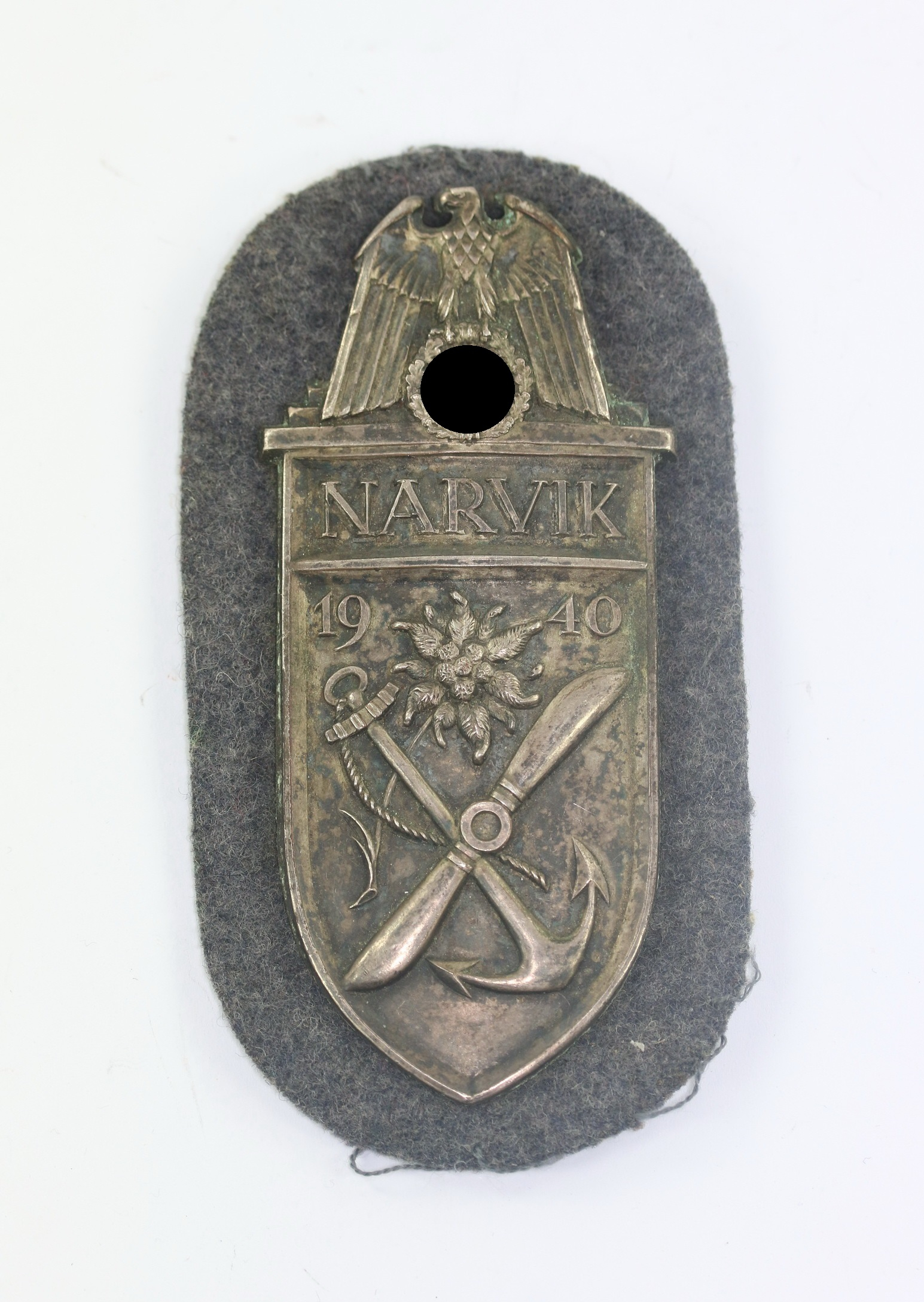  Narvikschild auf Luftwaffenstoff, Cupal (!) Typ 1 (!) C.E. Juncker, Berlin – Bild 1