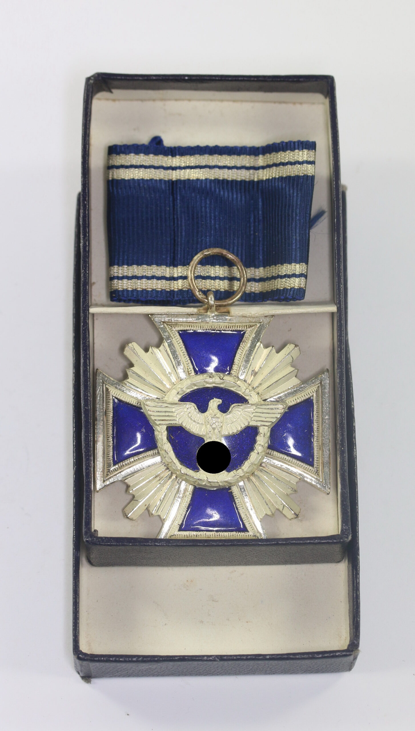 nsdap_dienstauszeichnung_in_silber_hst NSDAP Dienstauszeichnung in Silber, Hst. 30, im Etui RZM M1/154 – Bild 1