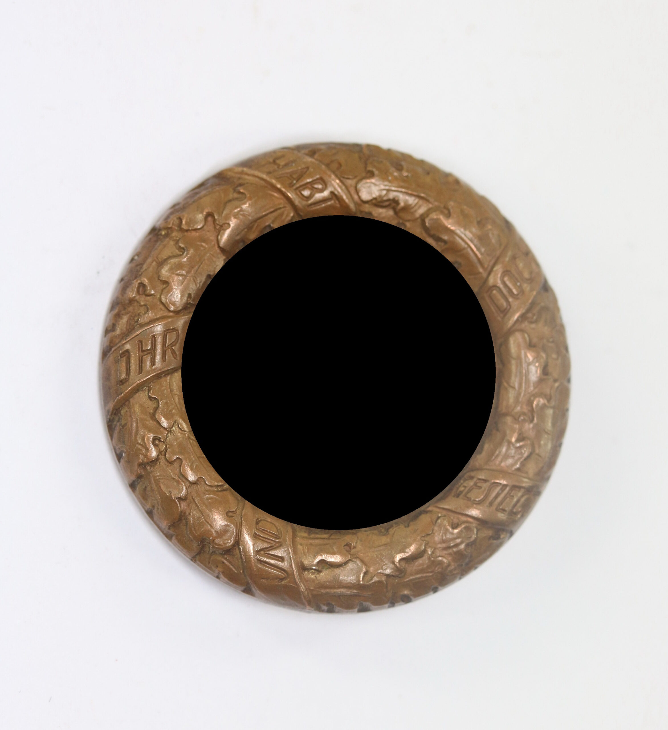 nsdap_erinnerungsabzeichen_1933_und_ihr_habt_doch_gesiegt_hst NSDAP Erinnerungsabzeichen 1933 "Und Ihr habt doch gesiegt", Hst. Deschler & Sohn München – Bild 1