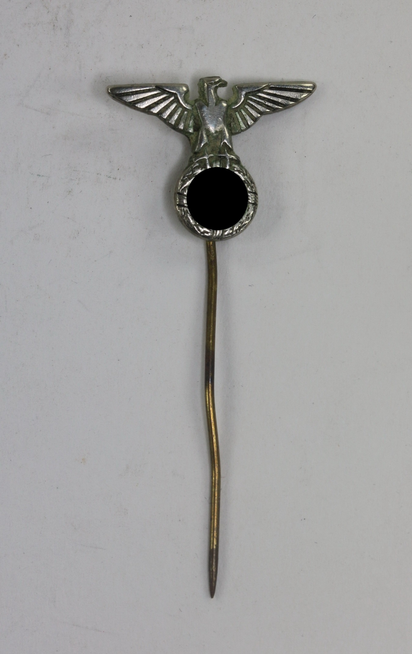 NSDAP Party Eagle on Pin. Maker A (Assmann & Sohn, Lüdenscheid) – Bild 1