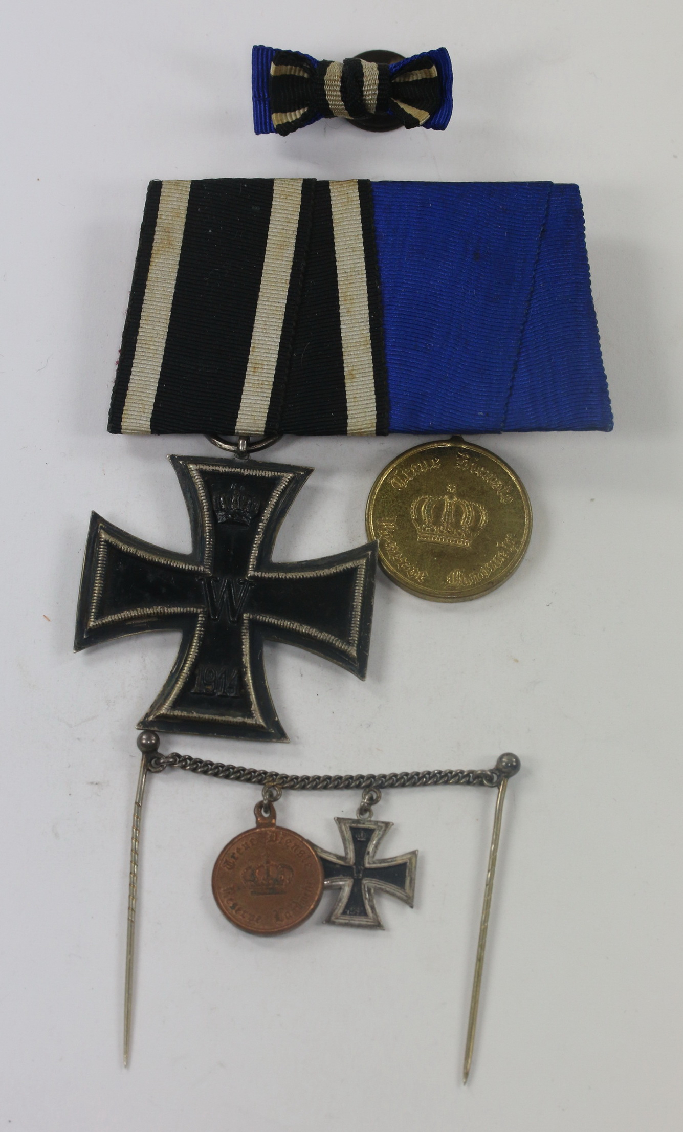 Ordensschnalle 2X, mit Miniaturkette und Knopflochdekoration, Gust. Uhlig Orden u. Ehrenzeichen Halle s. untere Leipzigerstr. – Bild 1