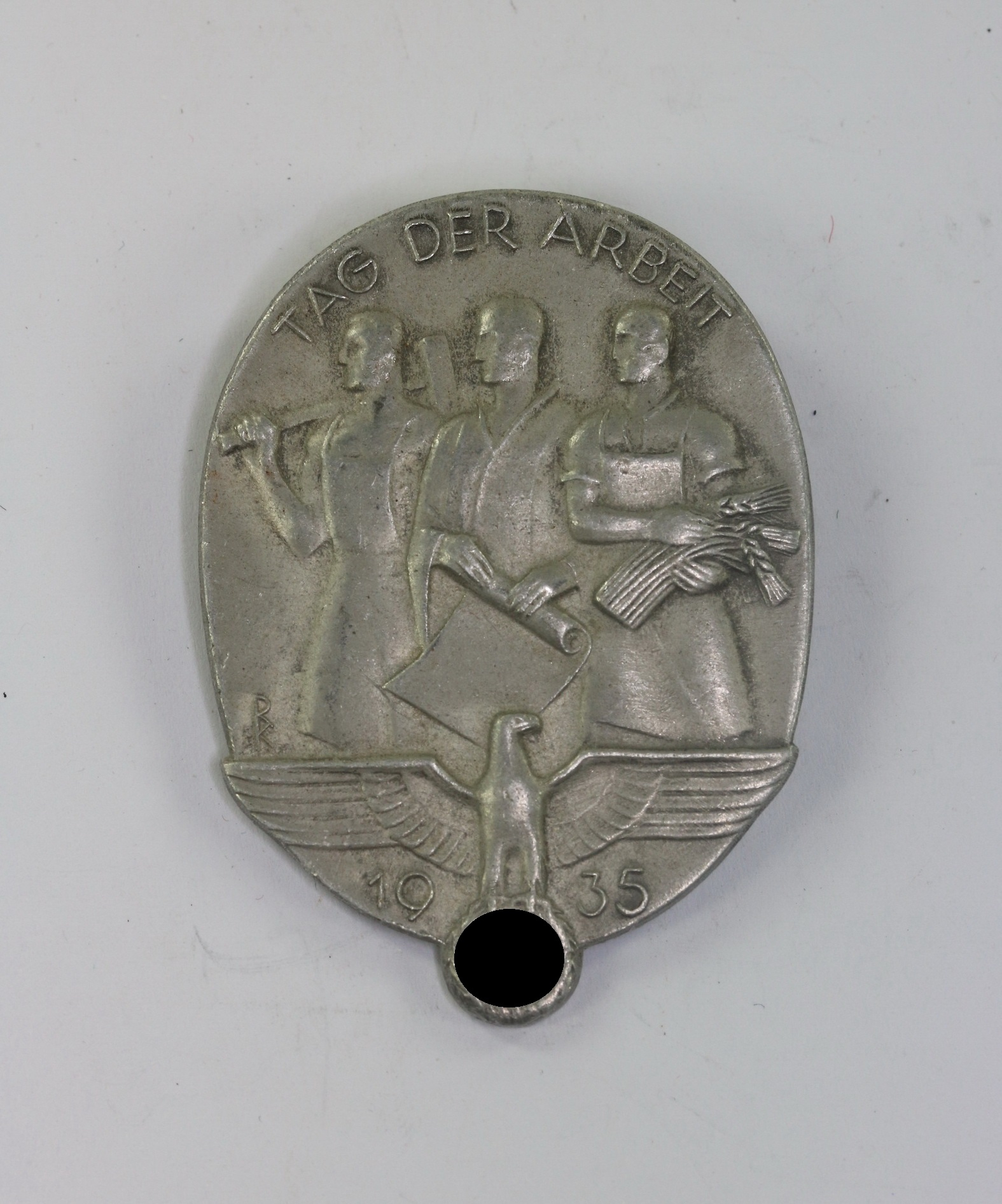  Abzeichen, Tag der Arbeit 1935, Hst. Paulmann & Crone Lüdenscheid – Bild 1