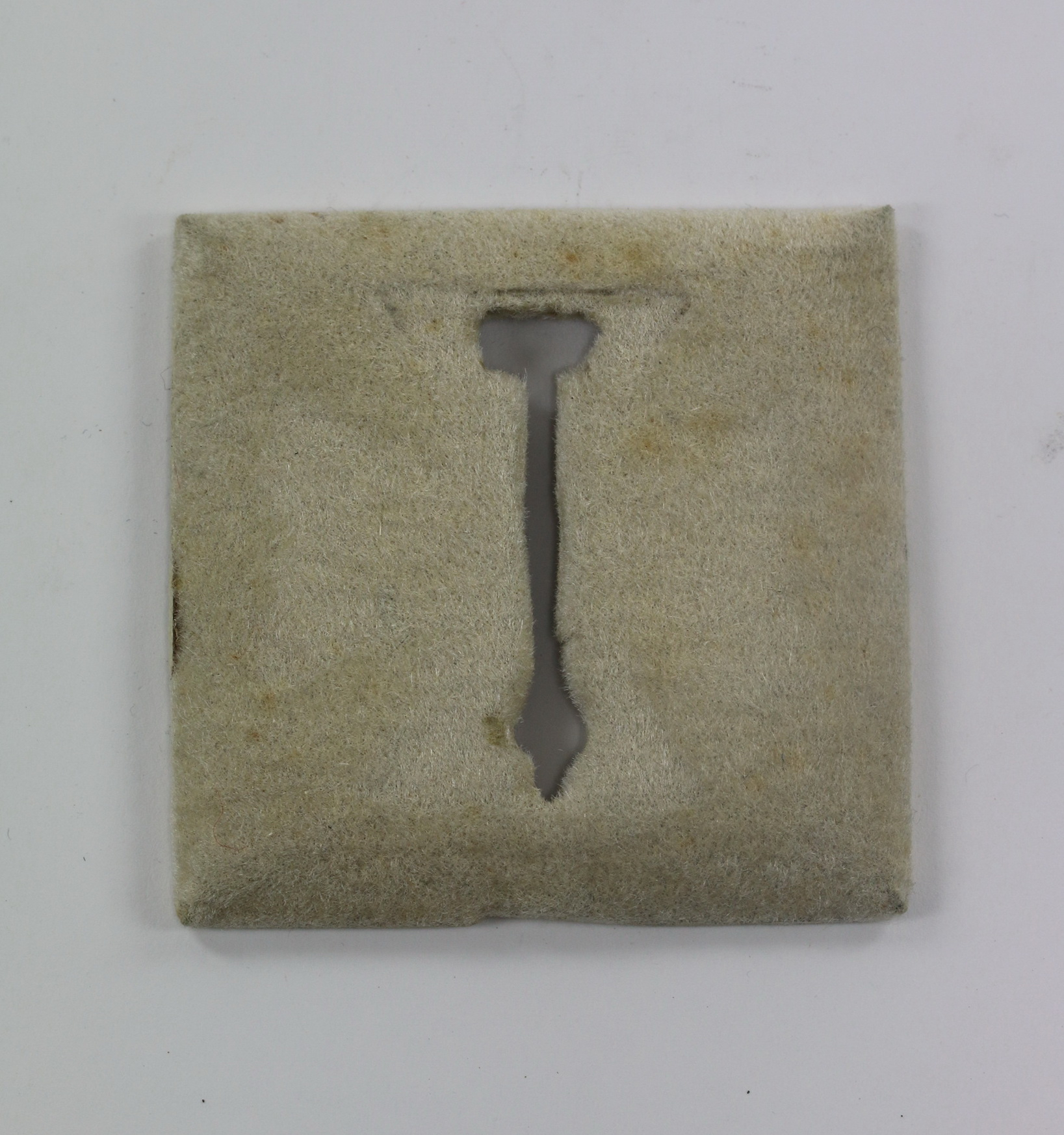 Inlet for the Iron Cross 1st Class Case. – Bild 1