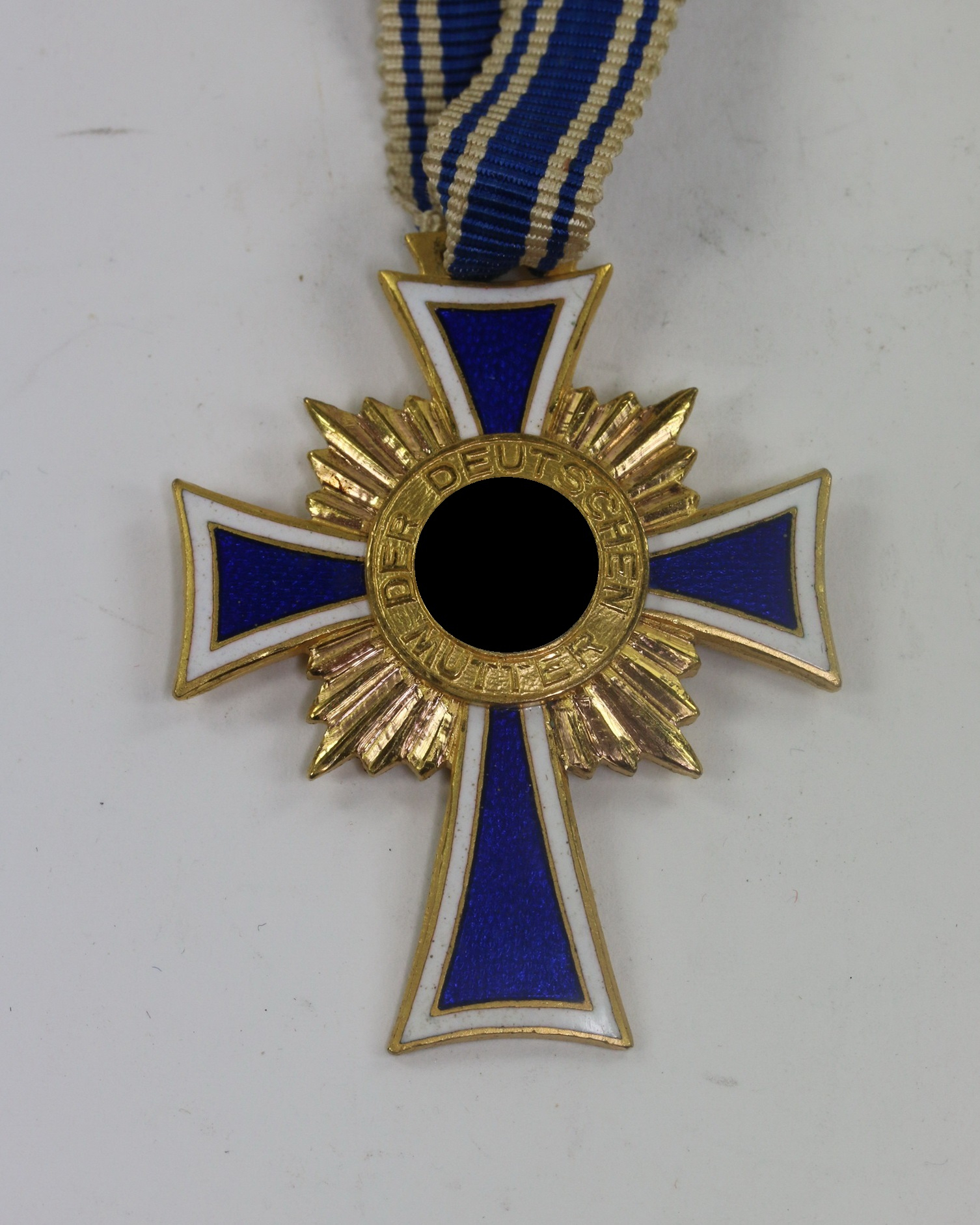 Gold Mother Cross.  – Bild 1