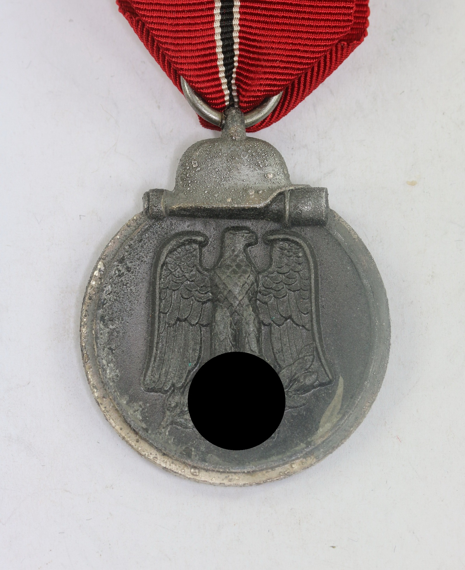 Eastern Front Medal. Maker 76 (Ernst L. Müller, Pforzheim) – Bild 1