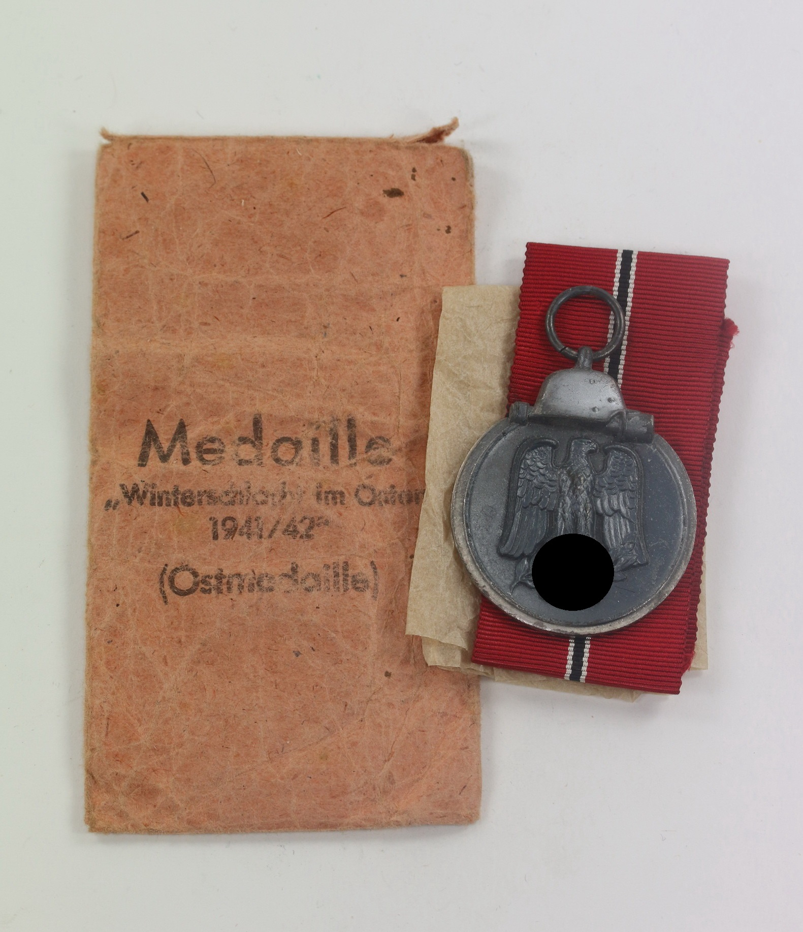 Eastern Front Medal in Envelope, E. Fred. Wiedmann Frankfurt a. M. S10 – Bild 1