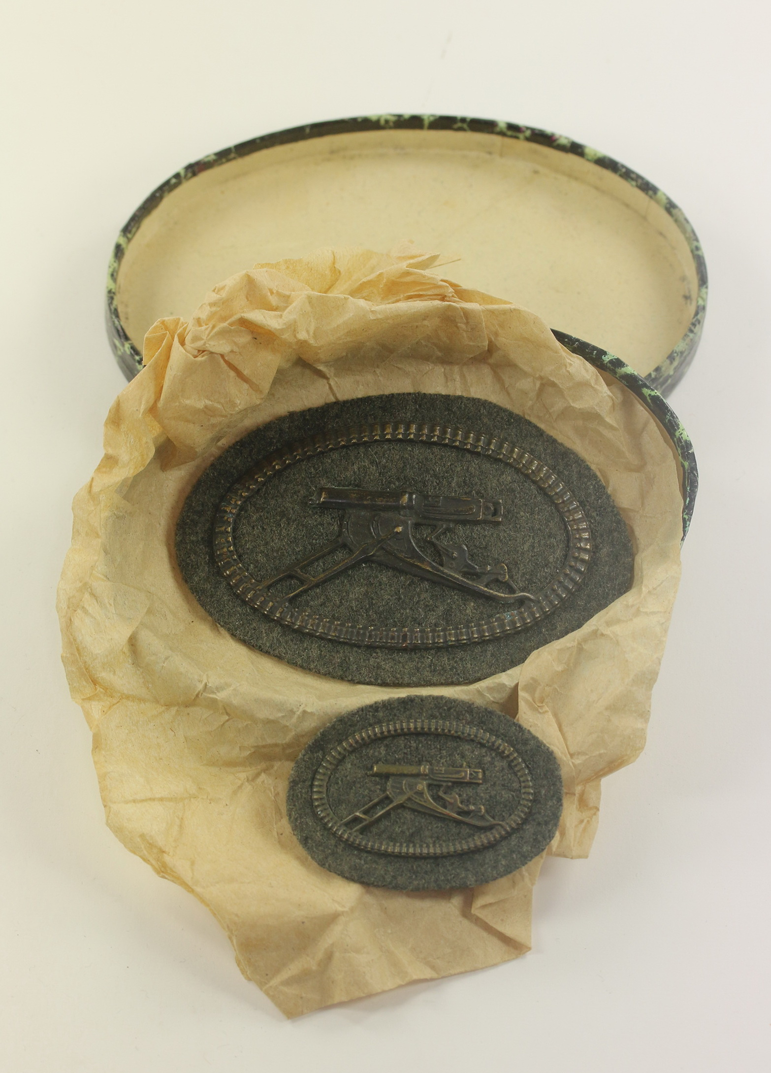 Prussia, Machine Gun Sharp Shooter Badge with Miniature in Sales Box, K.Schorp Stuttgart – Bild 1