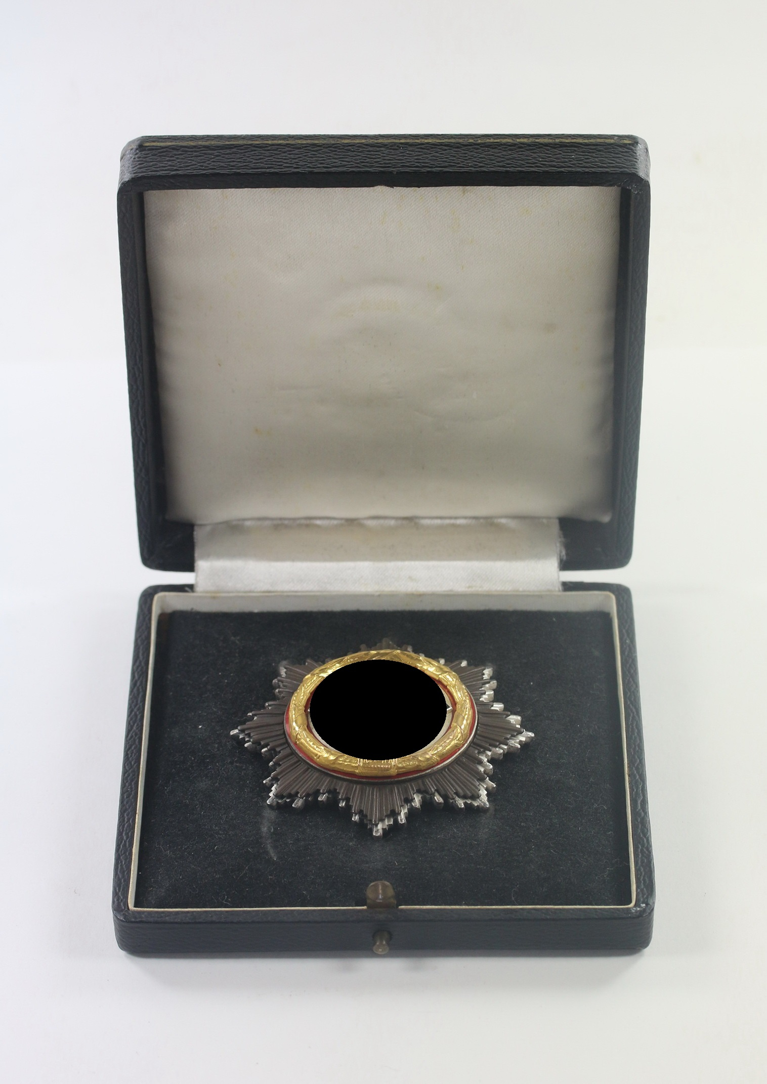 Cased German Cross in Gold. Maker 1 (Deschler & Sohn, München). – Bild 1