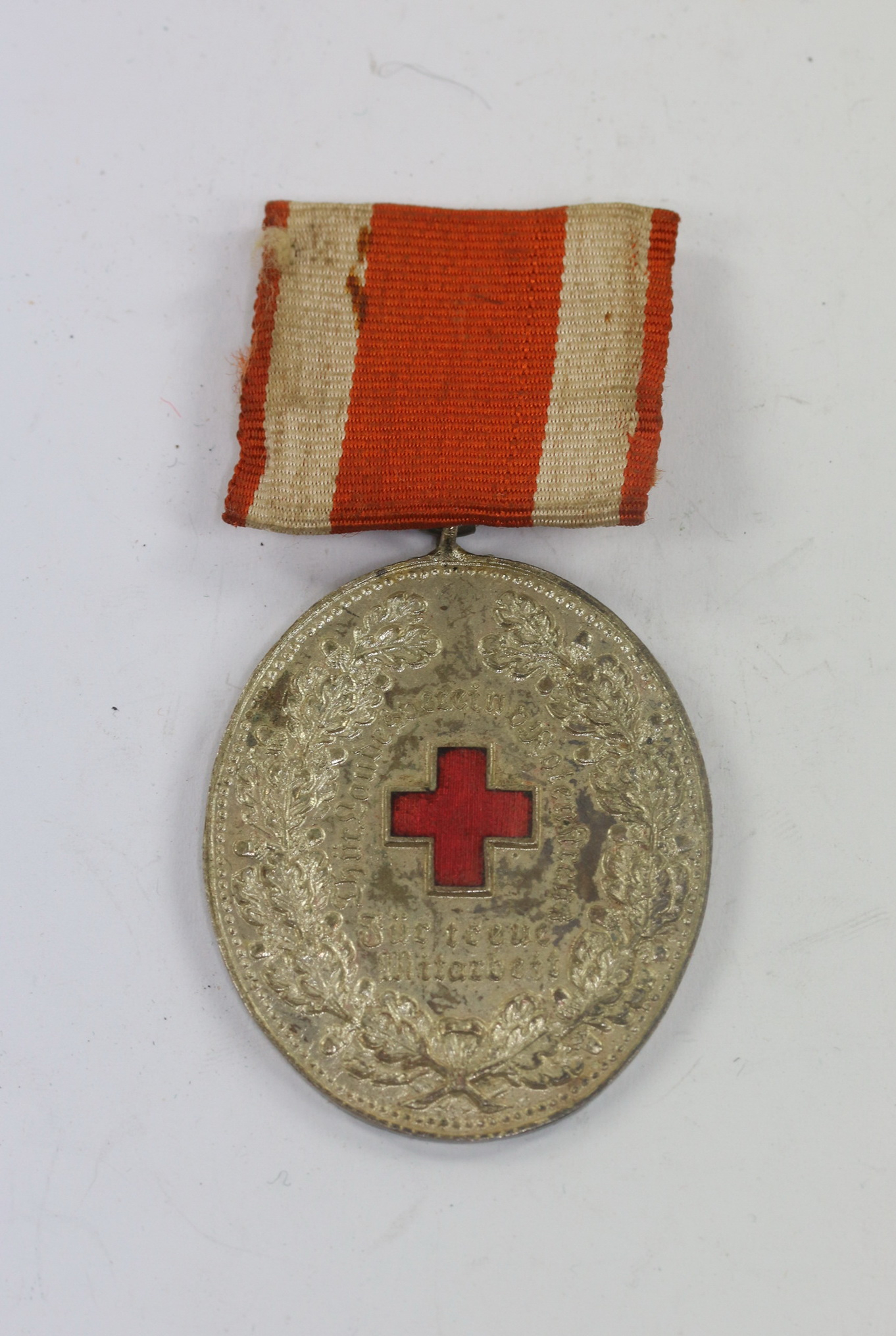 Thuringen, Red Cross Loyal Service Medal 1st Class. Maker R. Conrad Weimar – Bild 1
