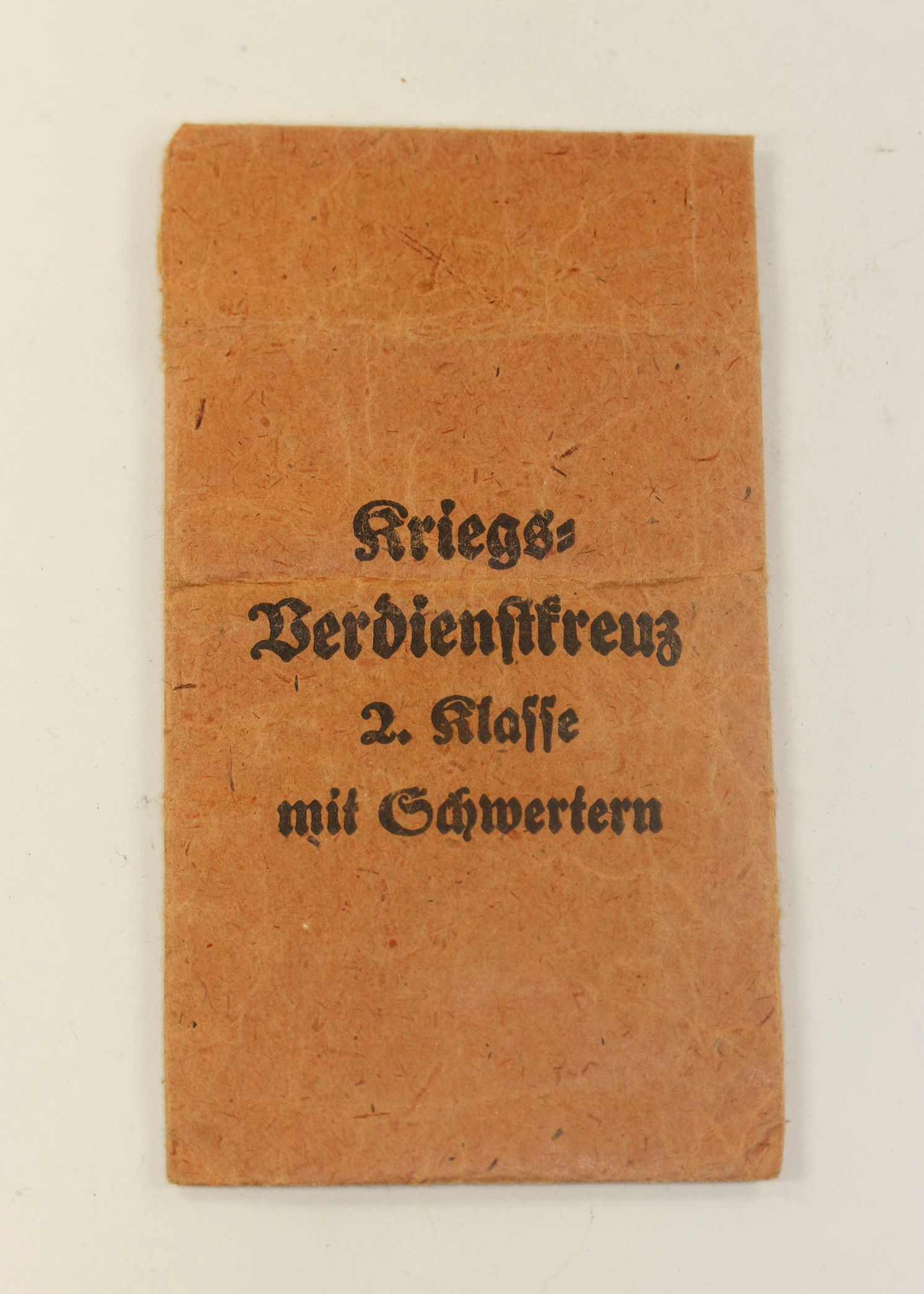 verleihungst_te_kriegsverdienstkreuz_2 Envelope for the War Merit Cross 2nd Class with Swords, E. Fred. Wiedmann Frankfurt a.Main - S10 – Bild 1