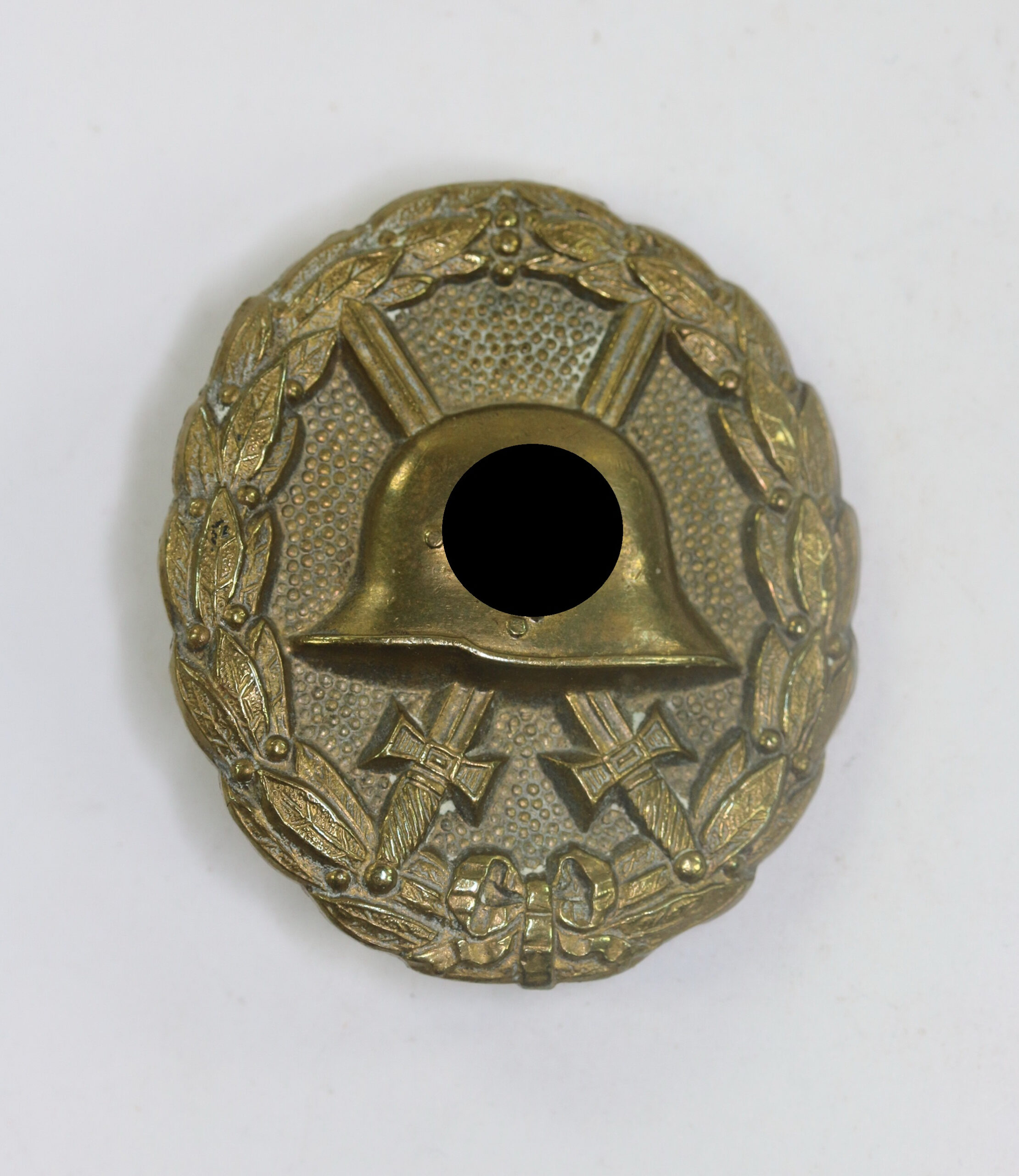 Verwundetenabzeichen in Schwarz 1939, 1. Form (Buntmetall) – Bild 1