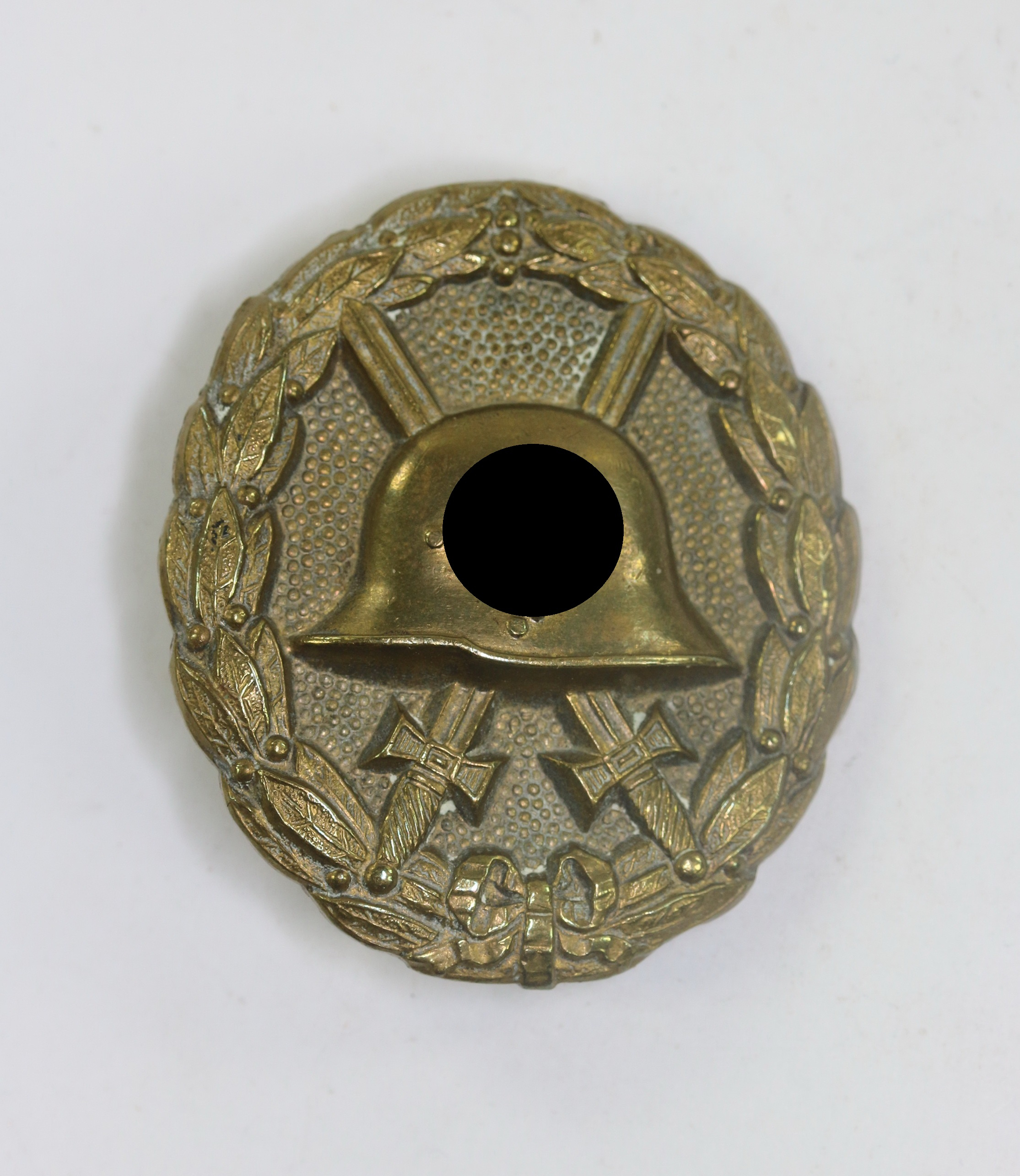 Verwundetenabzeichen in Schwarz 1939, 1. Form (Buntmetall) – Bild 1