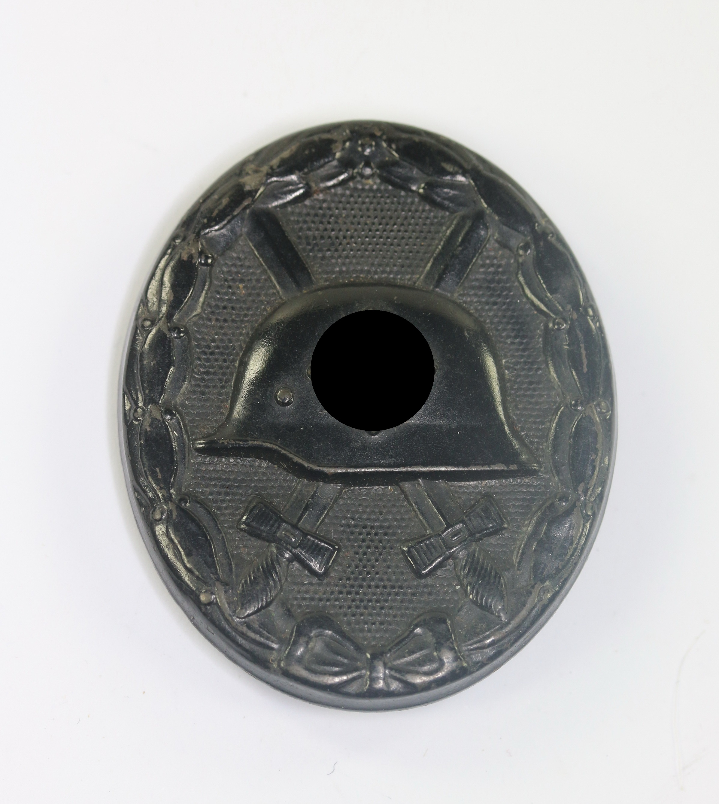 Verwundetenabzeichen in Schwarz 1939, Hst. 126 und E.H. (Eduard Hahn, Oberstein) – Bild 1