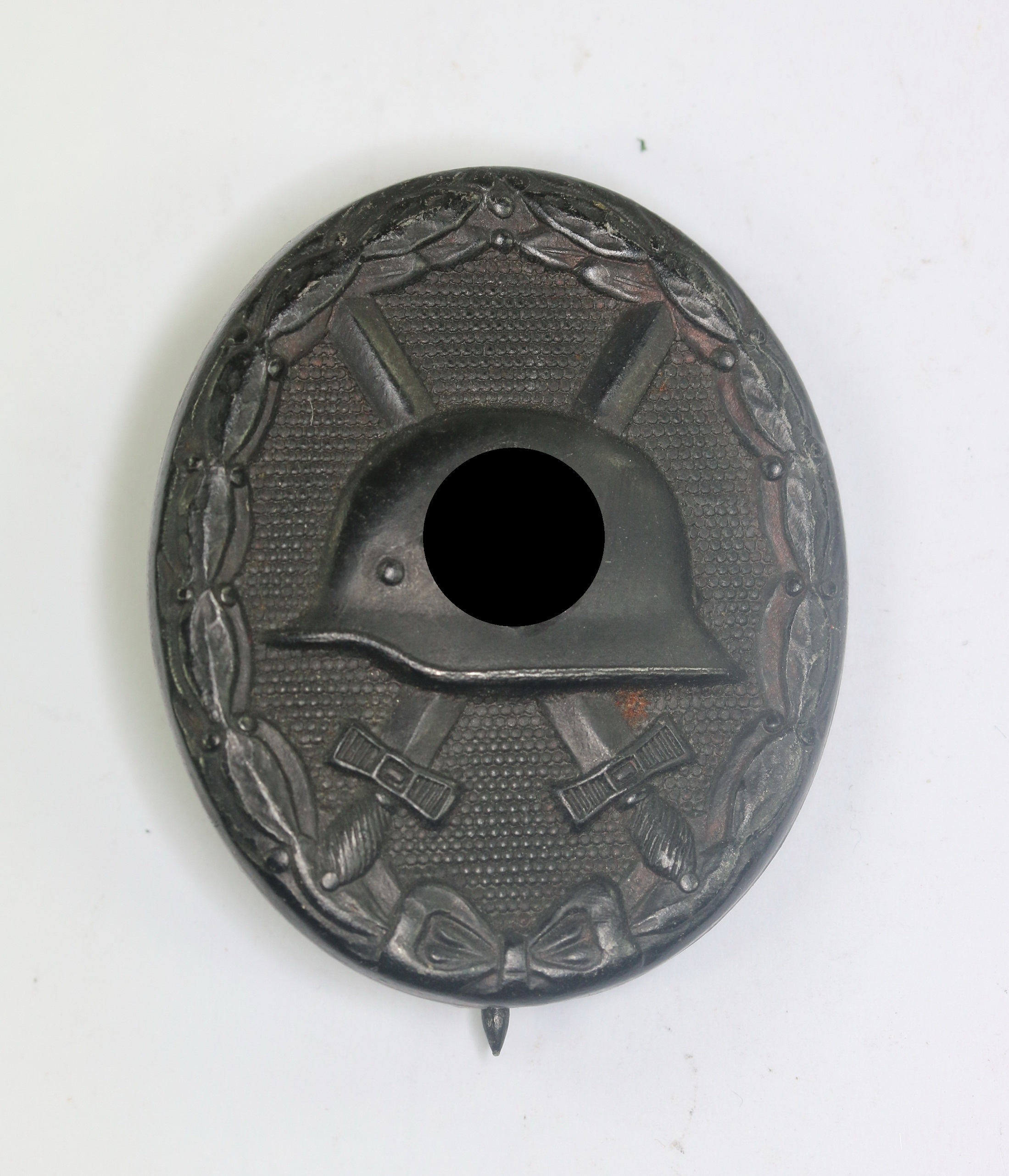 verwundetenabzeichen_in_schwarz_1939_hst Verwundetenabzeichen in Schwarz 1939, Hst. 81 (Overhoff & Cie., Lüdenscheid) – Bild 1