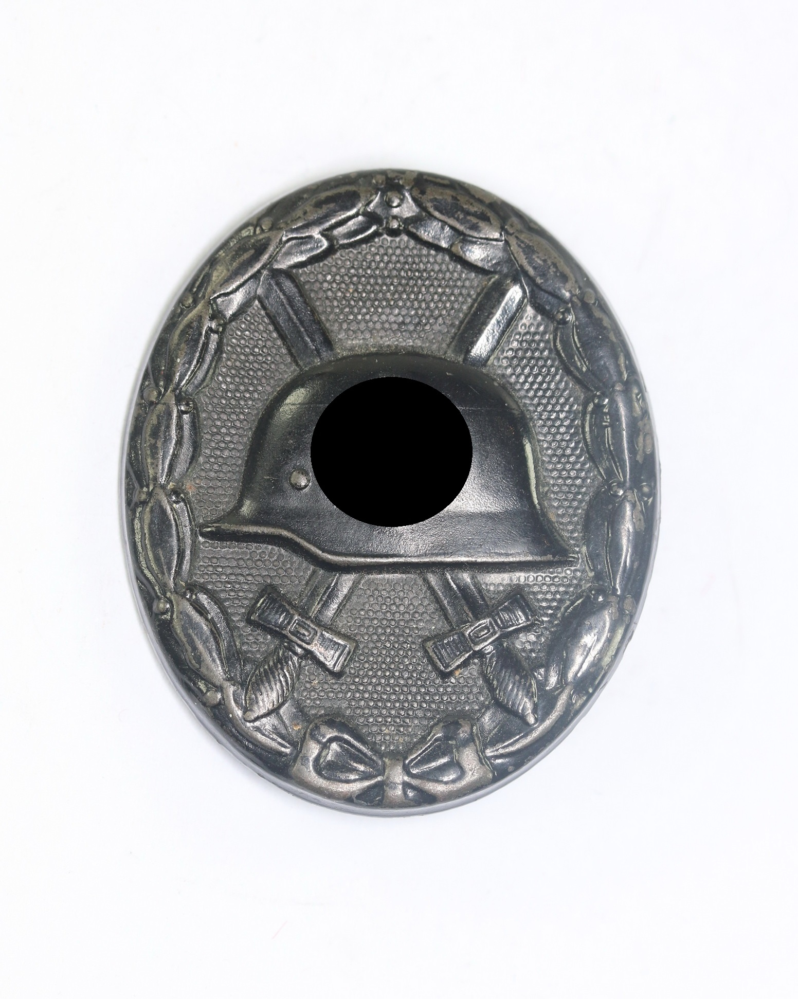 verwundetenabzeichen_in_schwarz_1939_hst Black Wound Badge. Maker E.H. and 126 – Bild 1