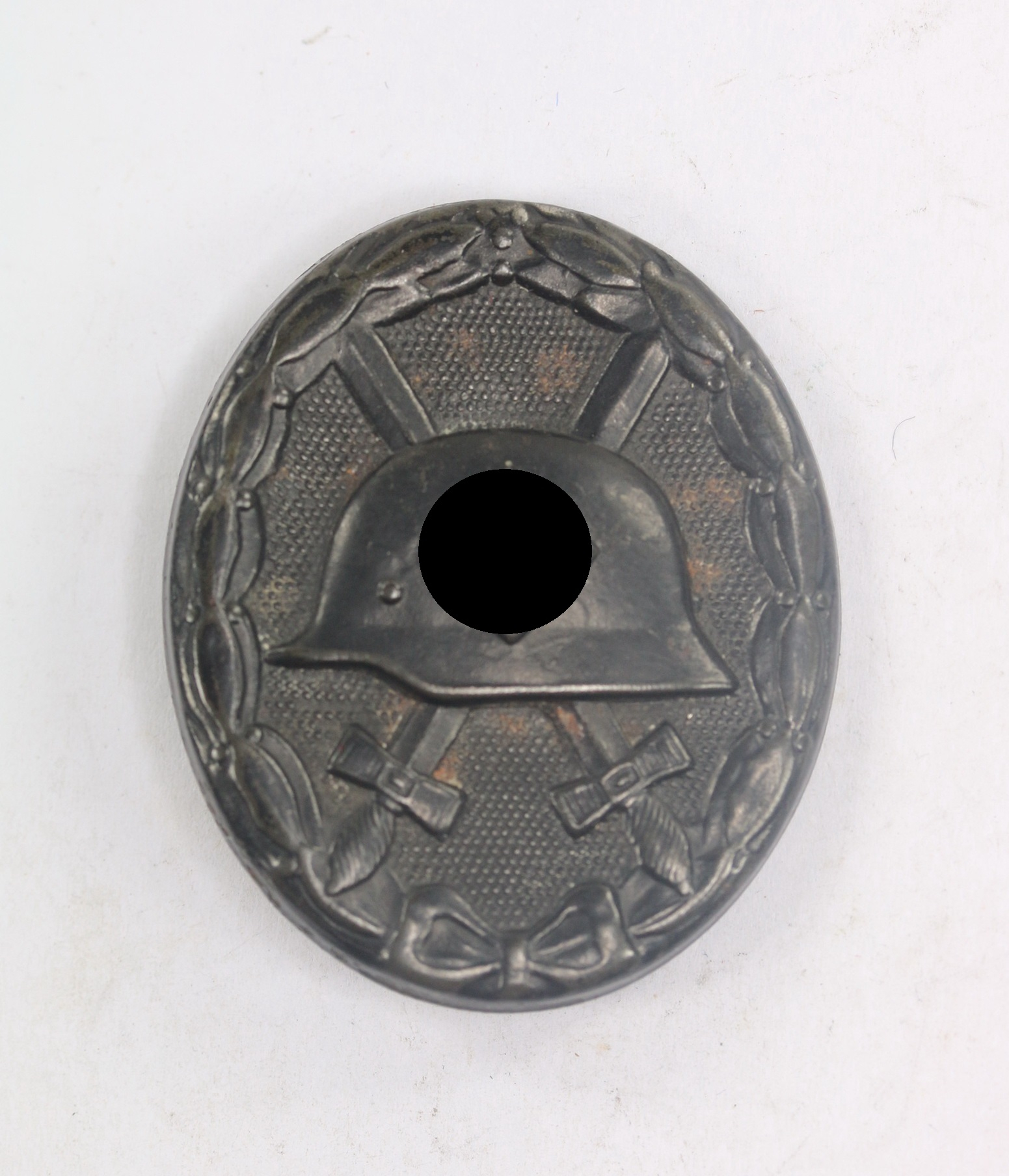 verwundetenabzeichen_in_schwarz_1939_hst Verwundetenabzeichen in Schwarz 1939, Hst. E.H. und 126 (Eduard Hahn, Oberstein) – Bild 1