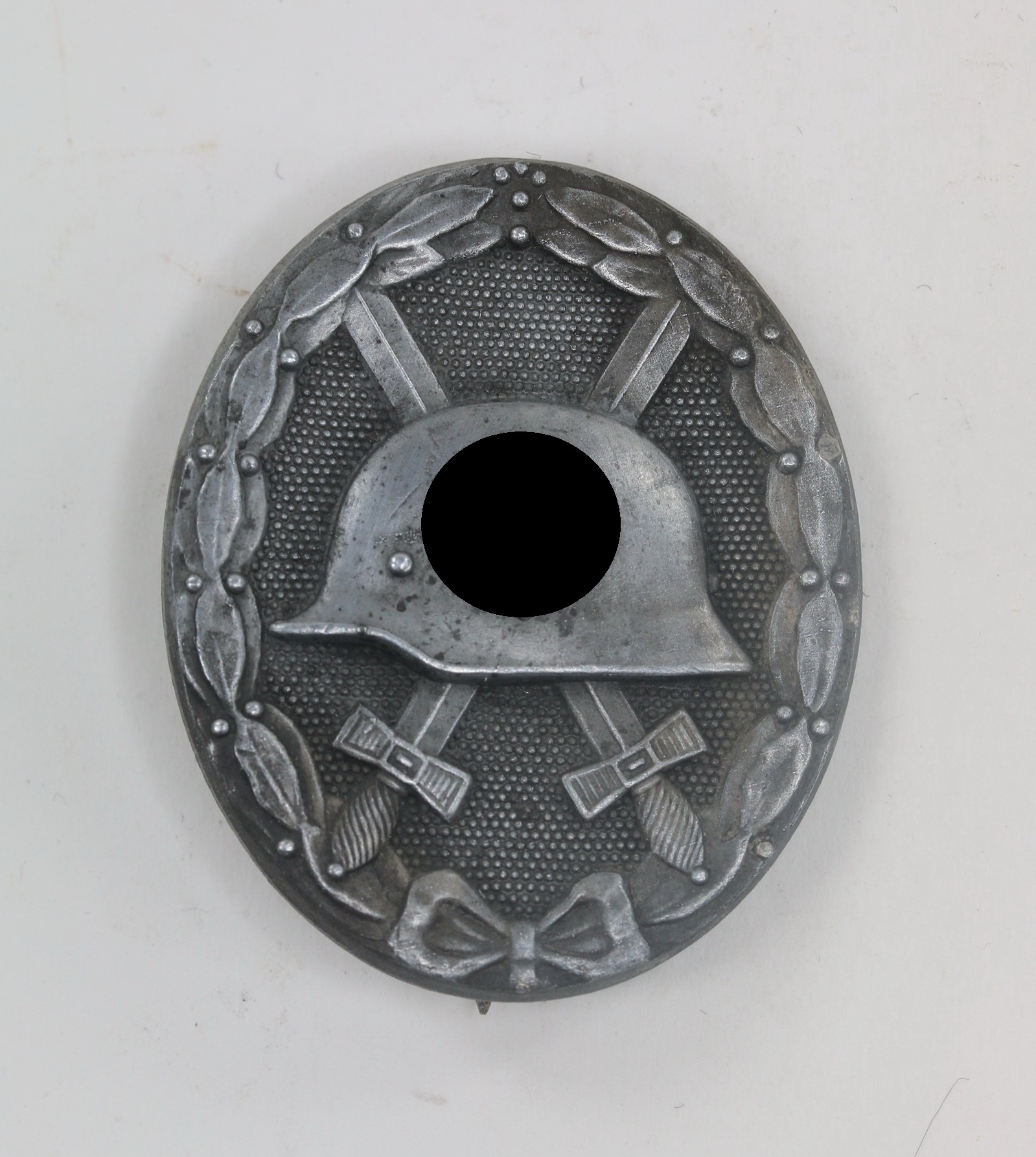 Silver Wound Badge 1939. Maker 127 (Moritz Hausch AG, Pforzheim) – Bild 1