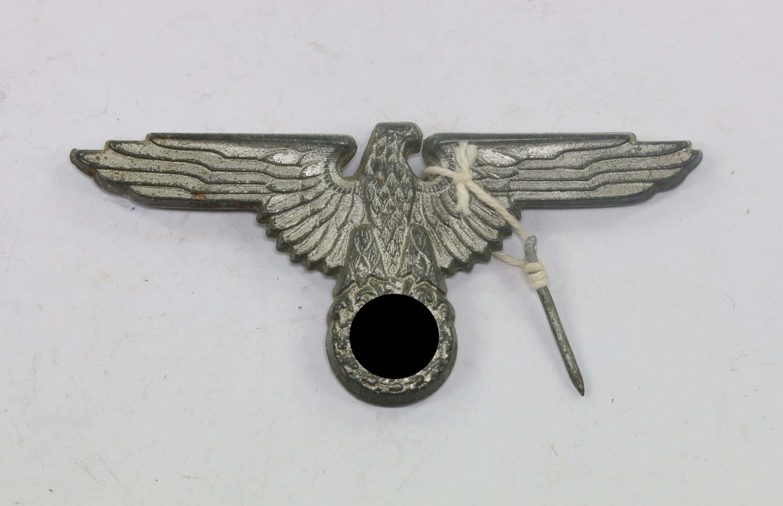 Waffen SS, Mützenadler, Hst. RZM M1/167 (Augustin Hicke) – Bild 1