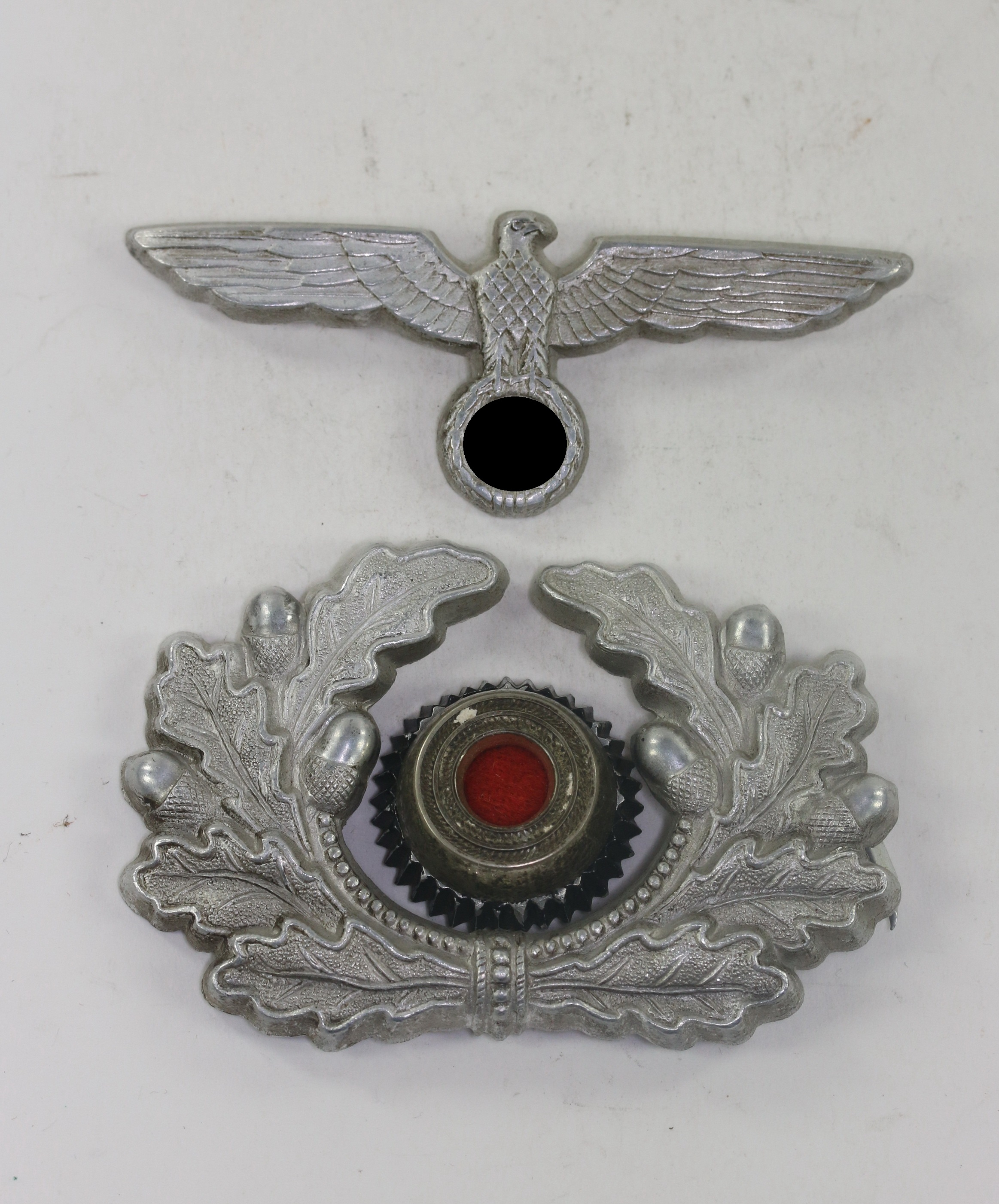Badge Set for the Army Peaked Cap (Aluminium). – Bild 1