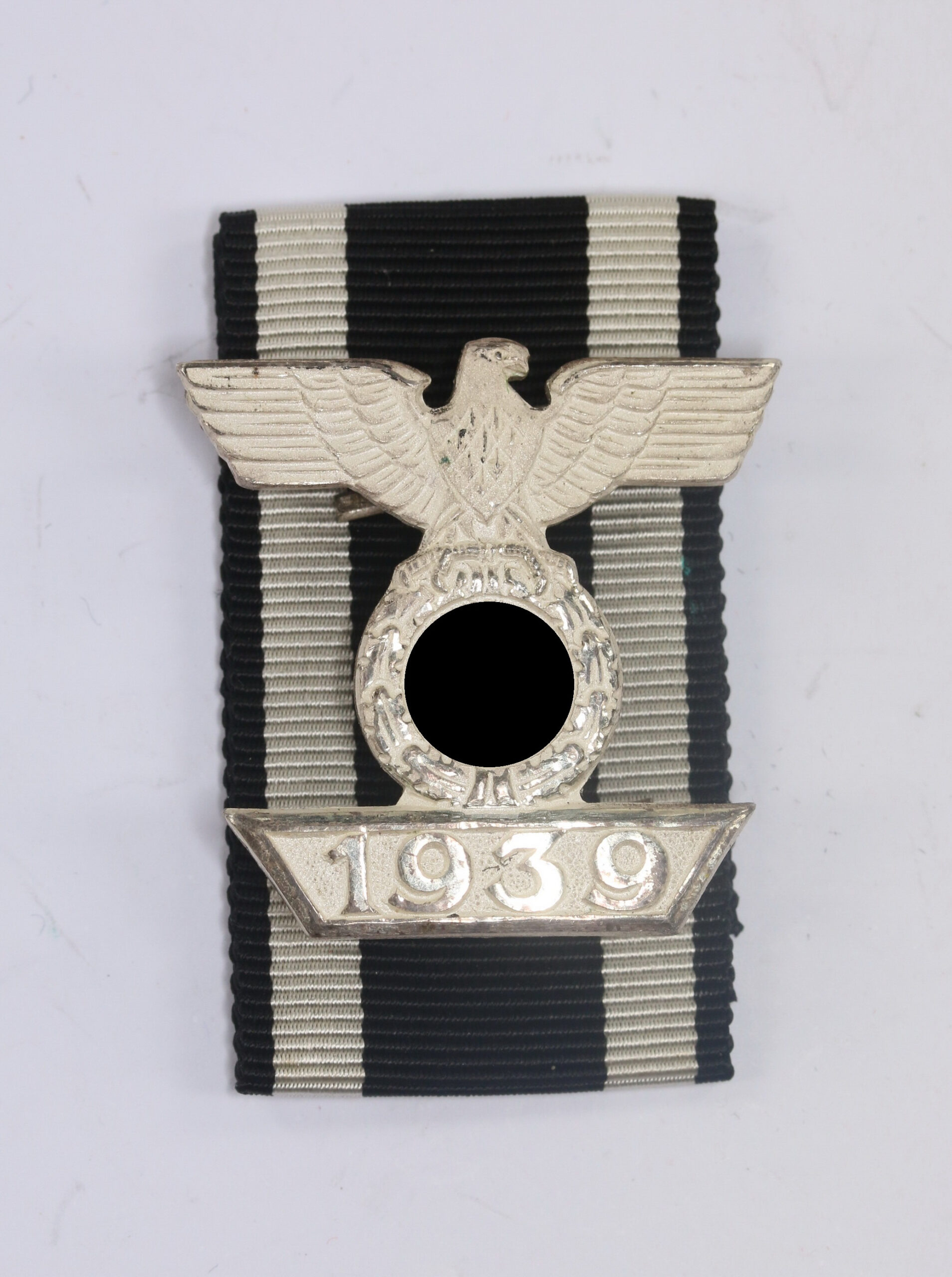 wiederholungsspange_2 Wiederholungsspange 2. Klasse 1939, 2. Form, B.H, Mayer, Pforzheim – Bild 1