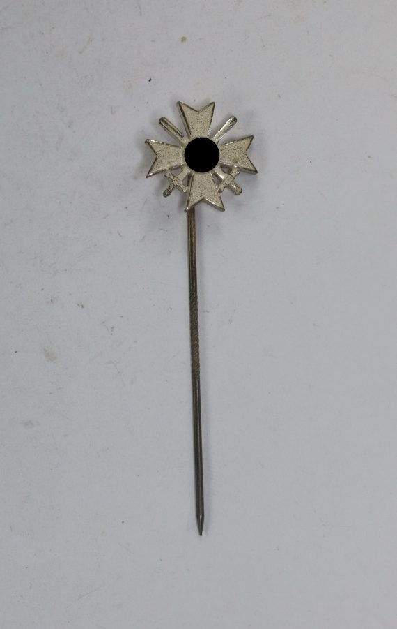 16_mm_miniatur_kriegsverdienstkreuz_1