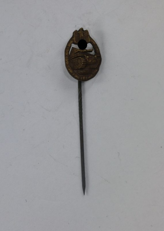 16_mm_miniatur_panzerkampfabzeichen_in_bronze_1__1