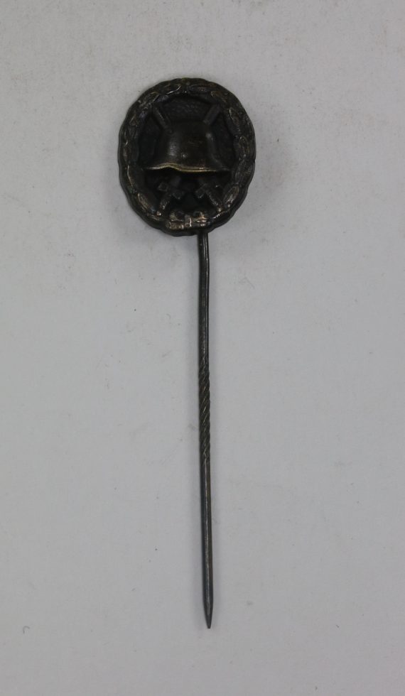 16_mm_miniatur_verwundetenabzeichen_in_schwarz_1918_1__1
