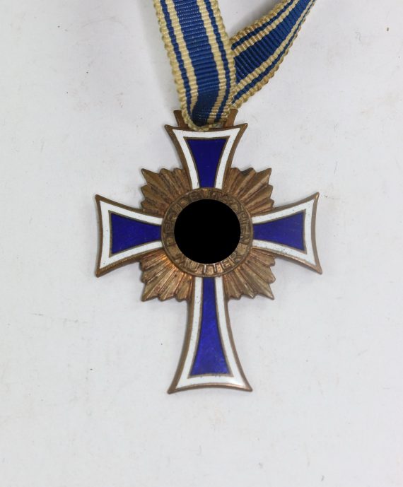 3_reich_mutterkreuz_in_bronze_16