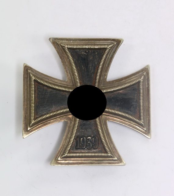 Eisernes Kreuz 1. Klasse 1939, Hst. L15 (1)