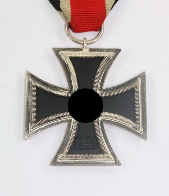 Eisernes Kreuz 2. Klasse 1939, Walter & Henlein, Gablonz (1)