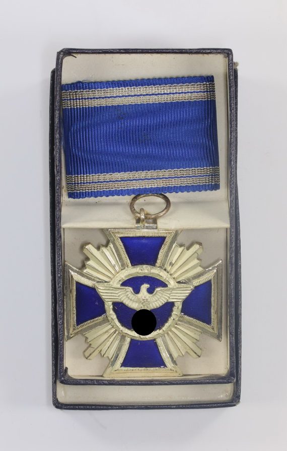 NSDAP Dienstauszeichnung in Silber, Hst. 30, im Etui RZM M1154 (1)