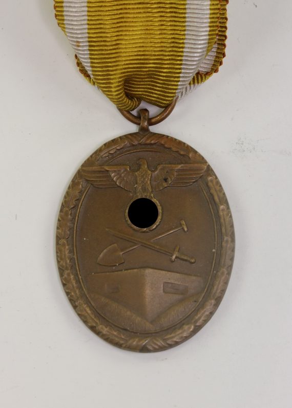 _deutsches_schutzwall_ehrenzeichen_1__3