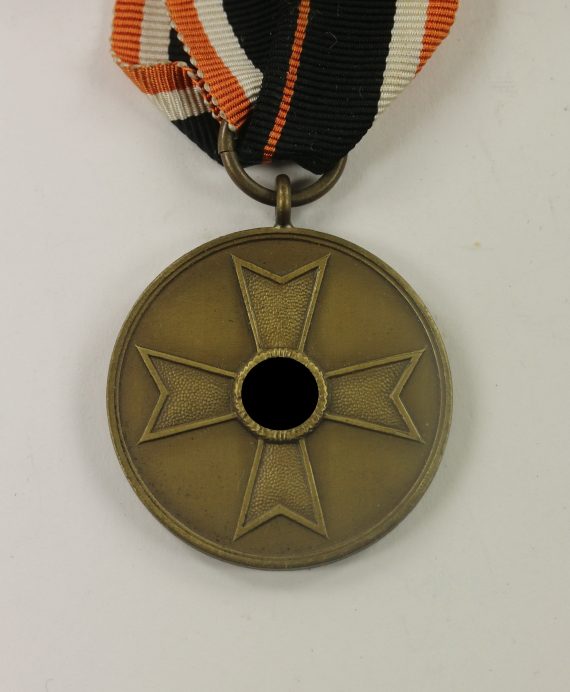 _kriegsverdienstmedaille_f_r_kriegsverdienst_1939_1__18