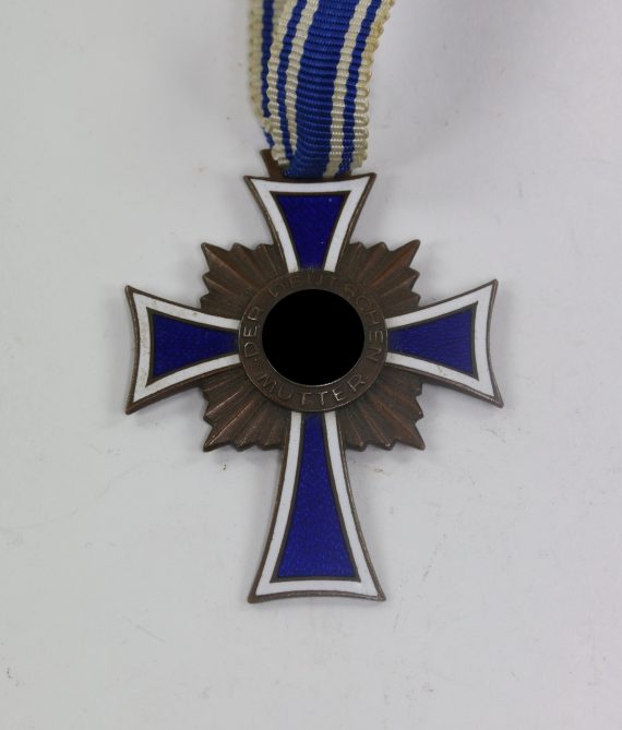 _mutterkreuz_in_bronze_ehrenkreuz_der_deutschen_mutter_1__1