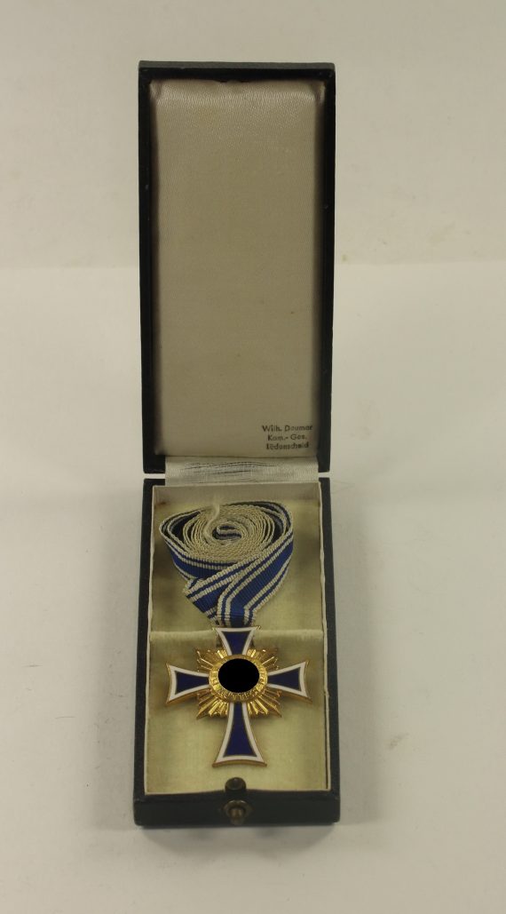 _mutterkreuz_in_gold_im_etui_wilh