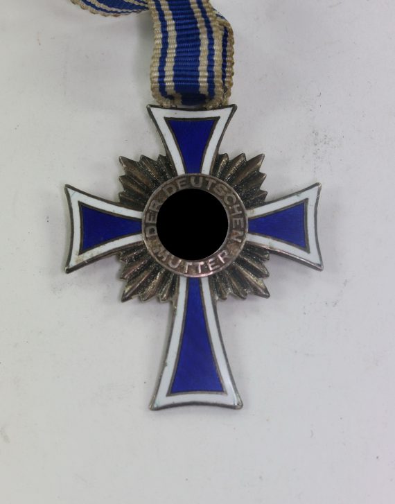 _mutterkreuz_in_silber_1__2