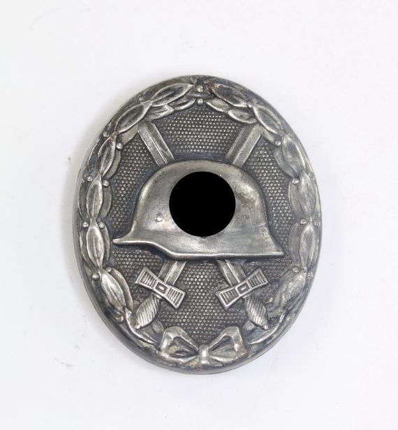 _preu_en_kriegsdenkm_nze_f_r_k_mpfer_1870__aus_eroberten_geschutz_1__1_1