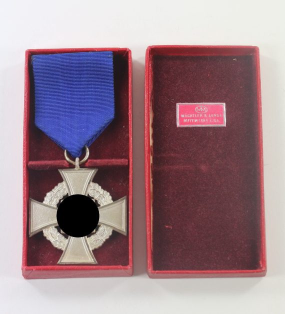 _treudienstehrenzeichen_in_silber_25_jahre_im_etui_w_chtler_lange_miiweide_i