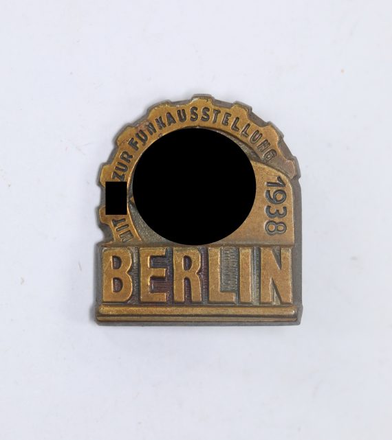 abzeichen_mit_kdf_zur_funkausstellung_1938_berlin_1__1