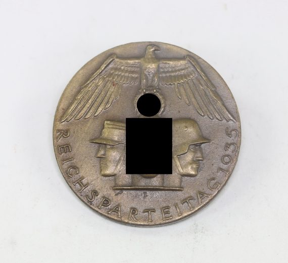 abzeichen_reichsparteitag_1935_hst